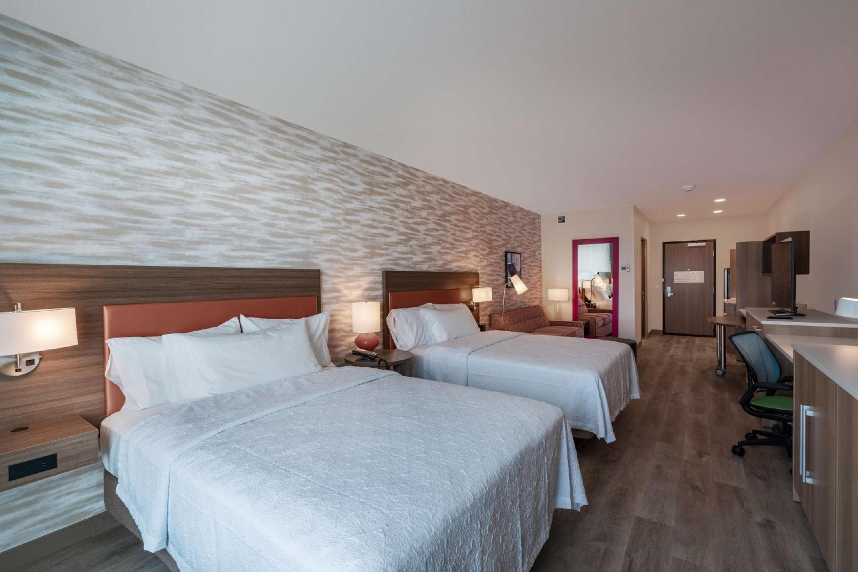 Home2 Suites By Hilton Riverside March Air Force Base, Ca