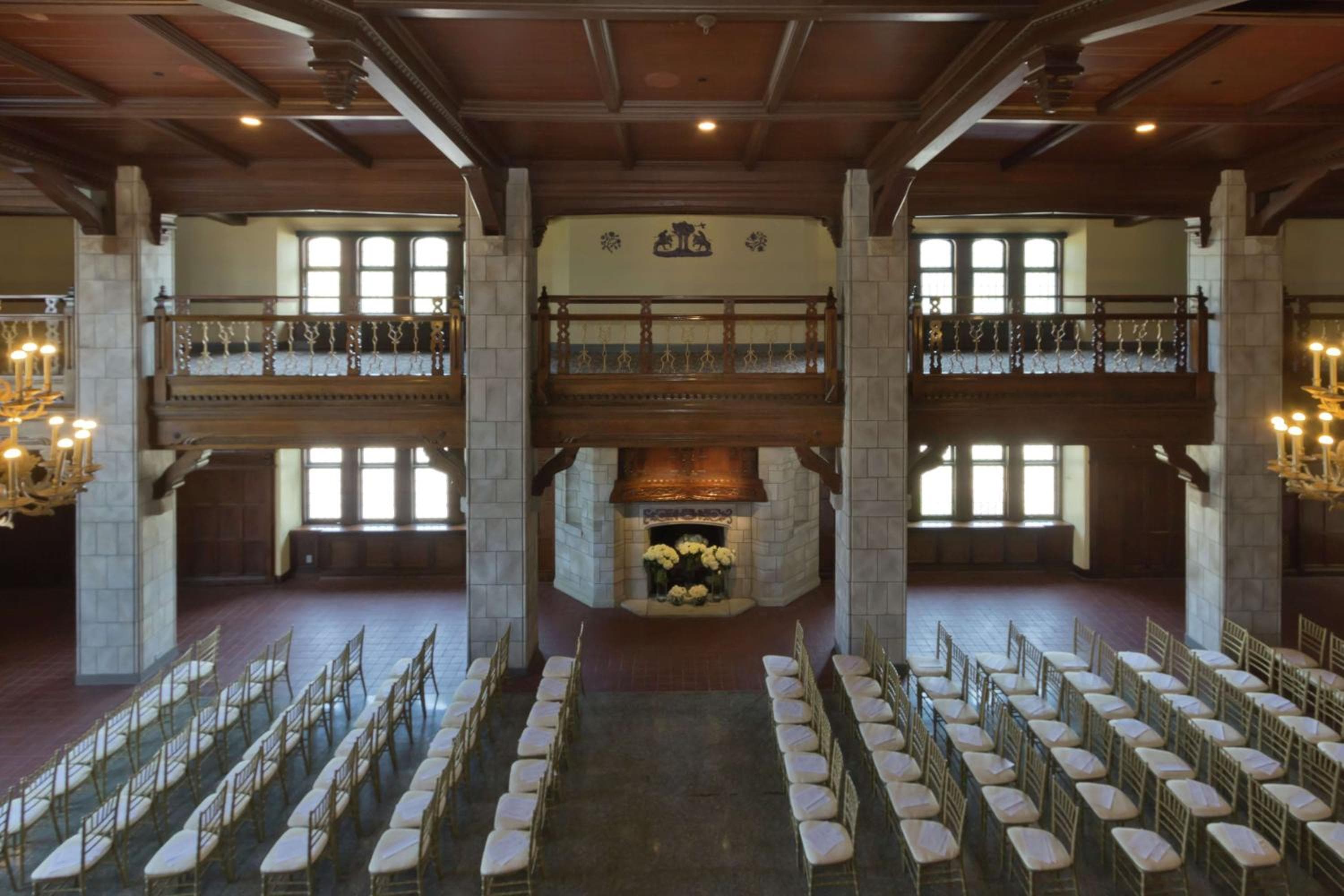 The Tudor Arms Hotel Cleveland - a DoubleTree by Hilton