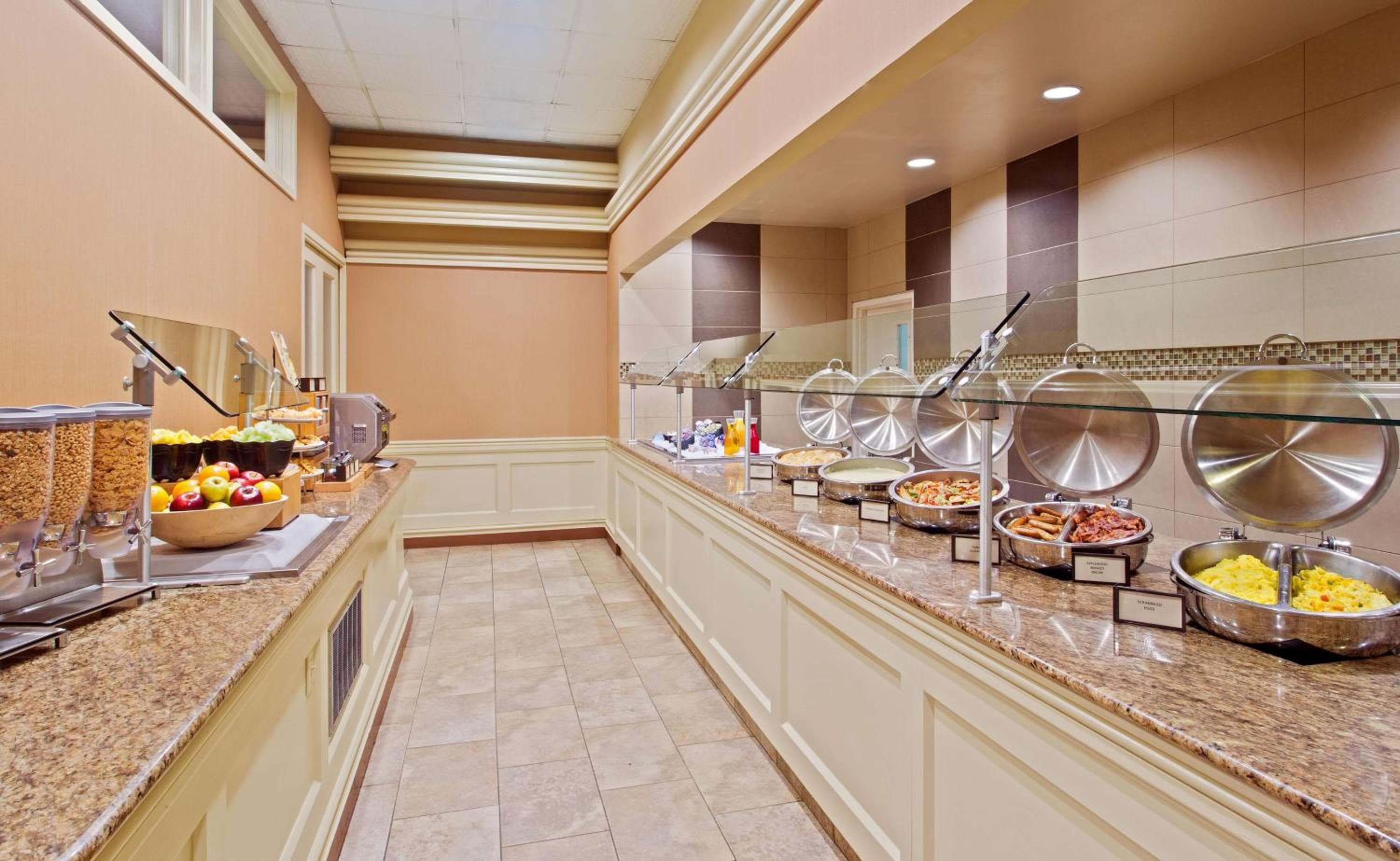 Hilton New Orleans Airport