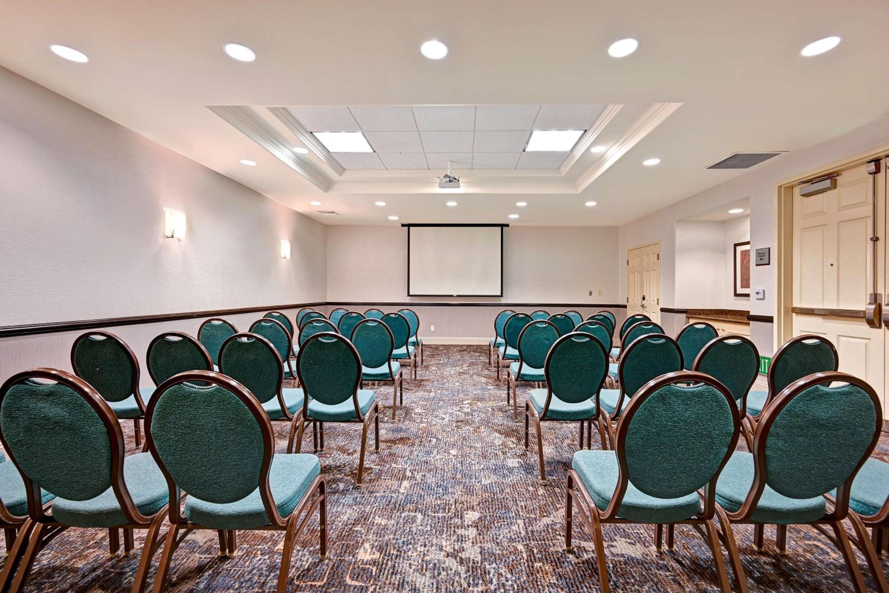 Hilton Garden Inn San Bernardino