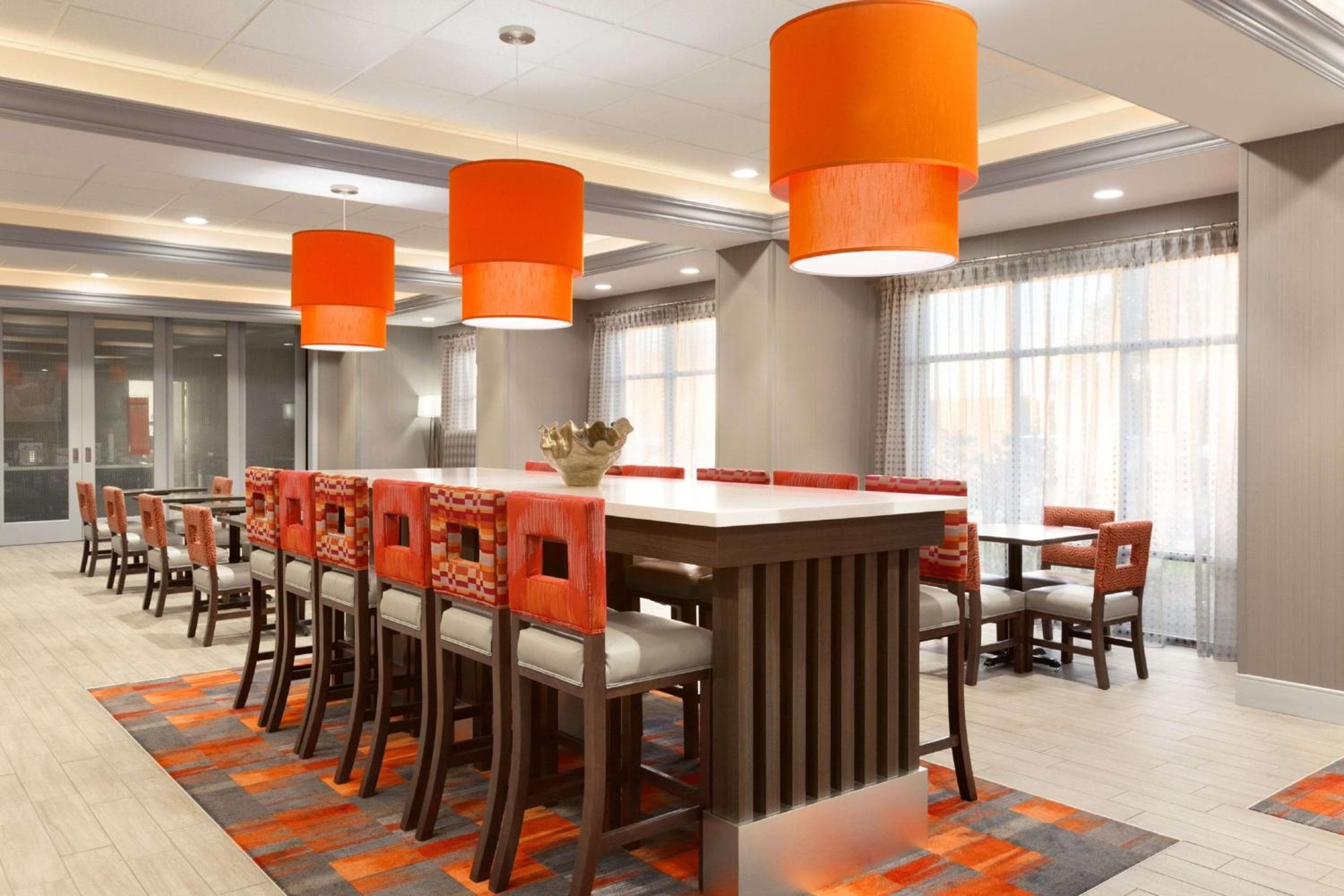 Hampton Inn By Hilton North Olmsted Cleveland Airport