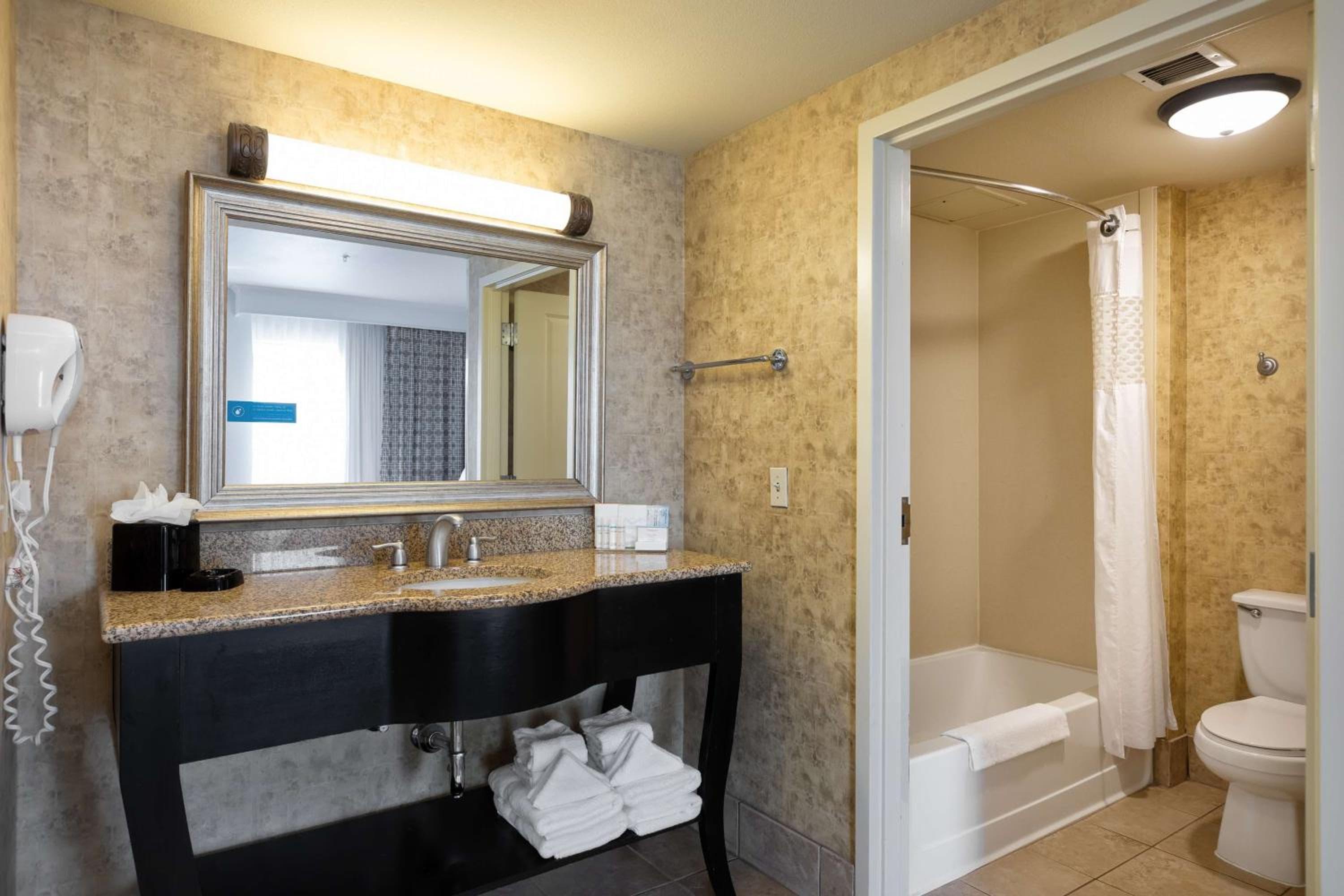 Hampton Inn & Suites Baton Rouge - I-10 East