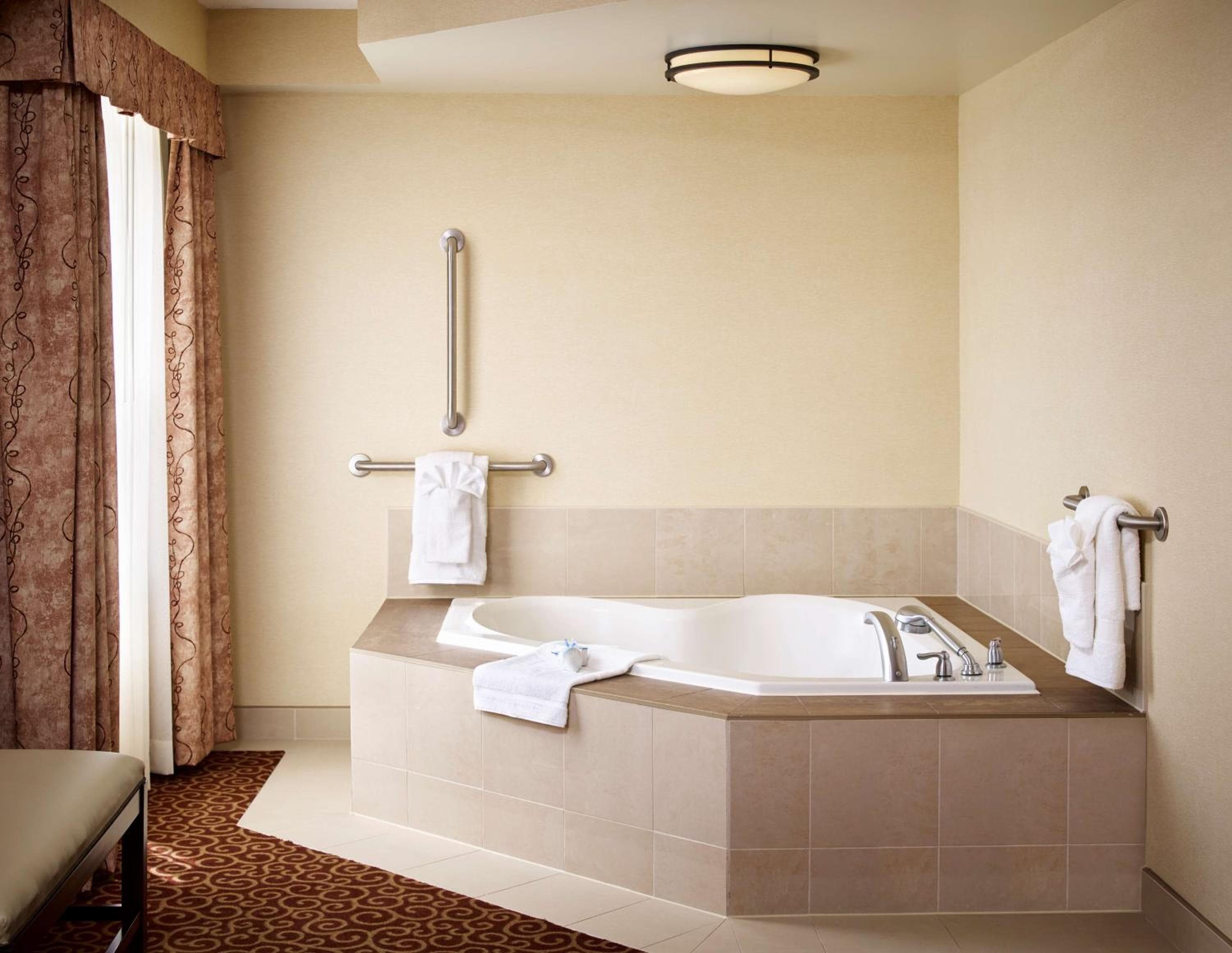 Hampton Inn by Hilton North Bay