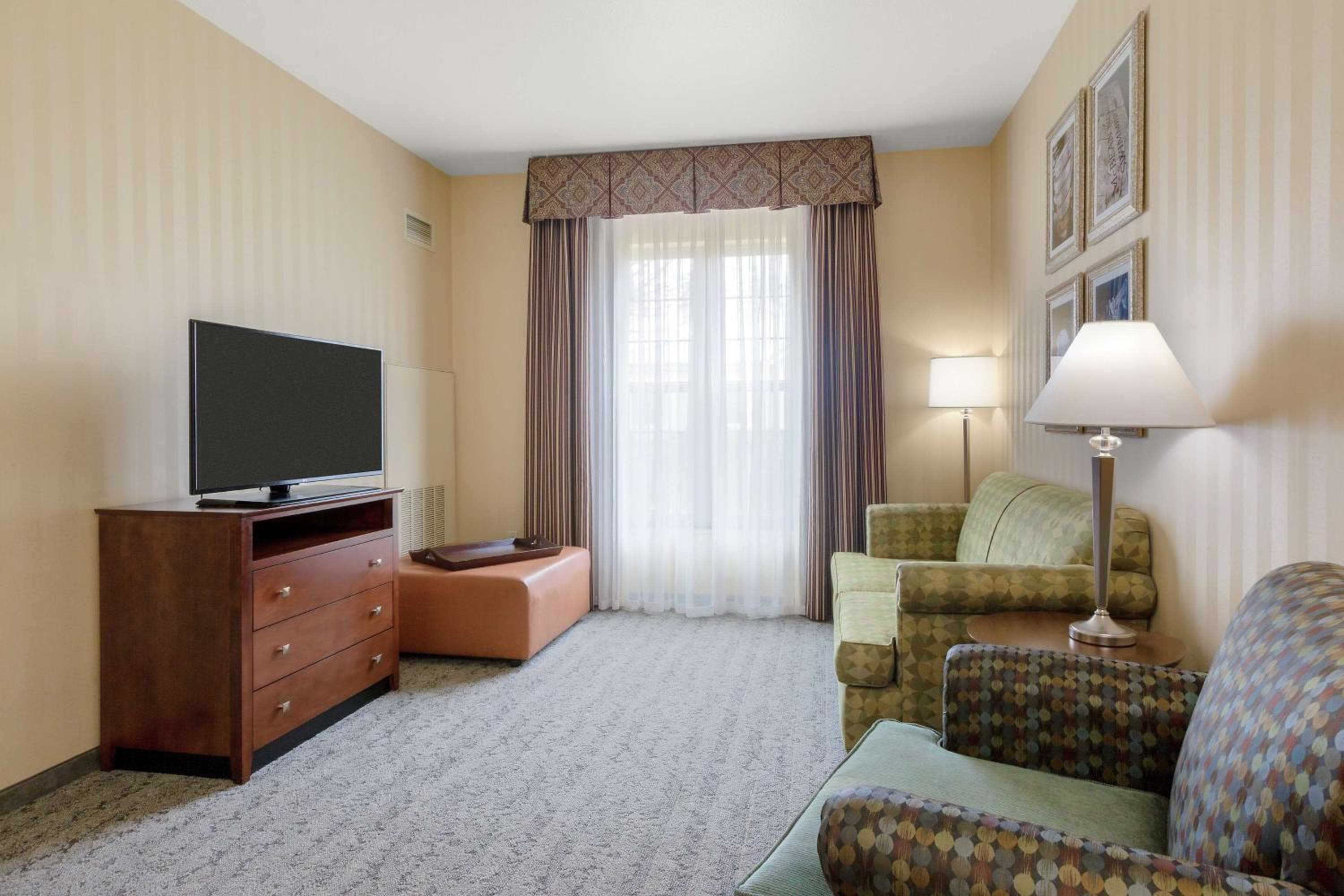 Homewood Suites by Hilton Sacramento Airport-Natomas