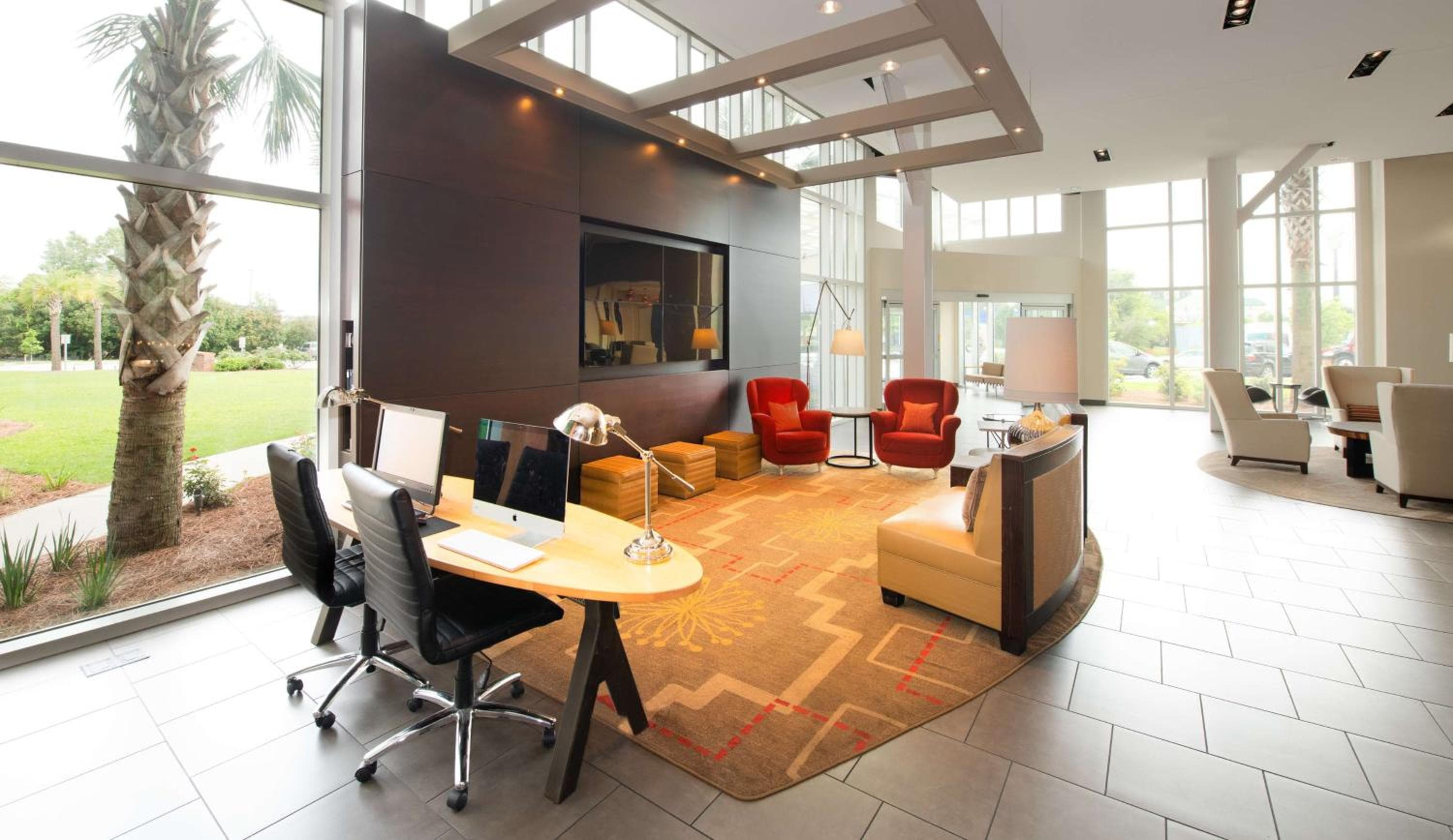 DoubleTree Hotel & Suites Charleston Airport