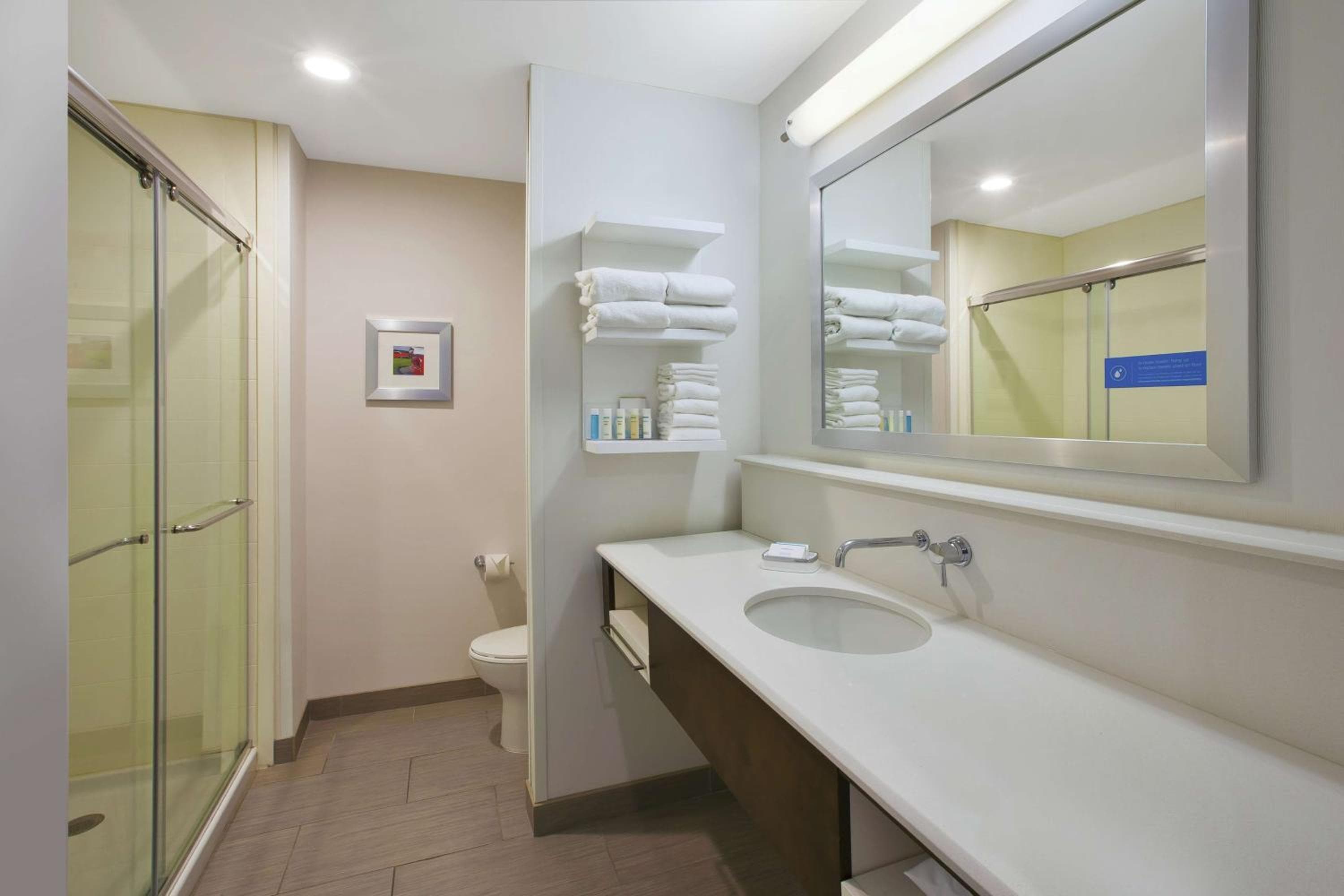 Hampton Inn by Hilton Detroit Dearborn, MI