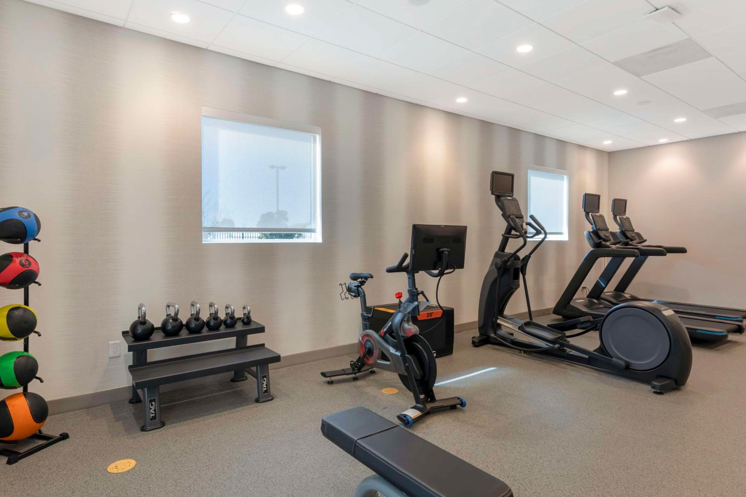 Home2 Suites By Hilton Redlands