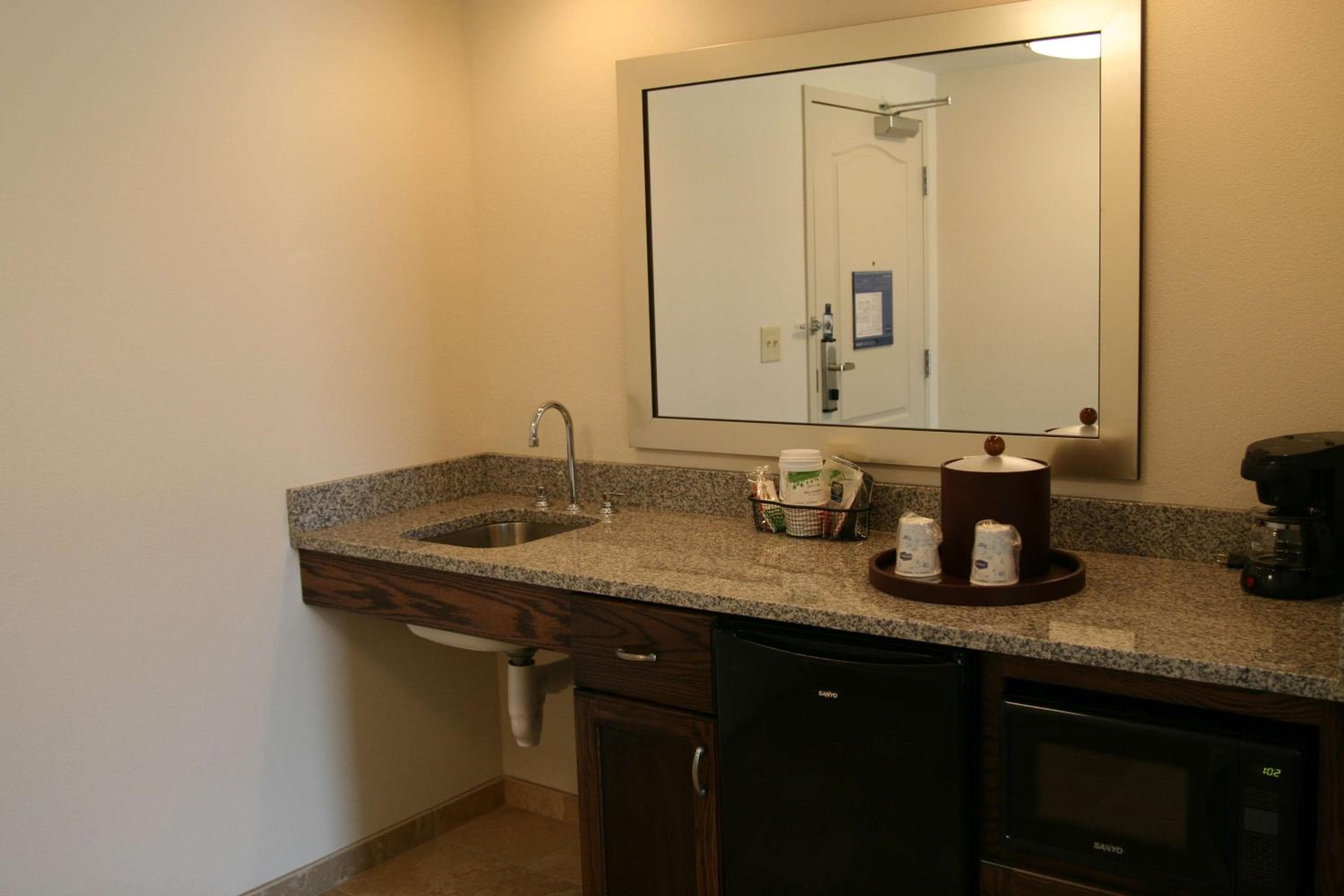 Hampton Inn & Suites Wilder