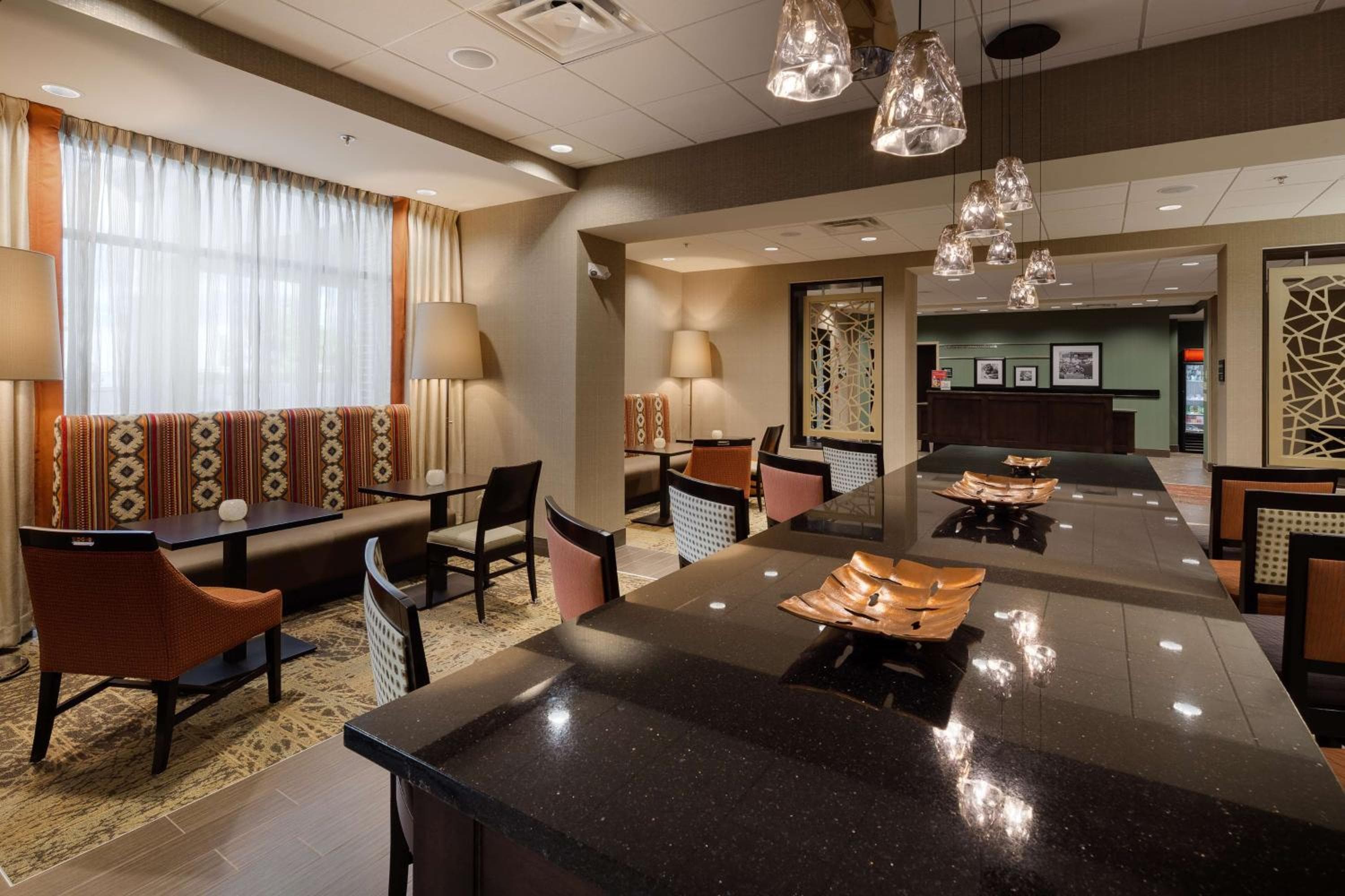 Hampton Inn Morristown, I-81, TN