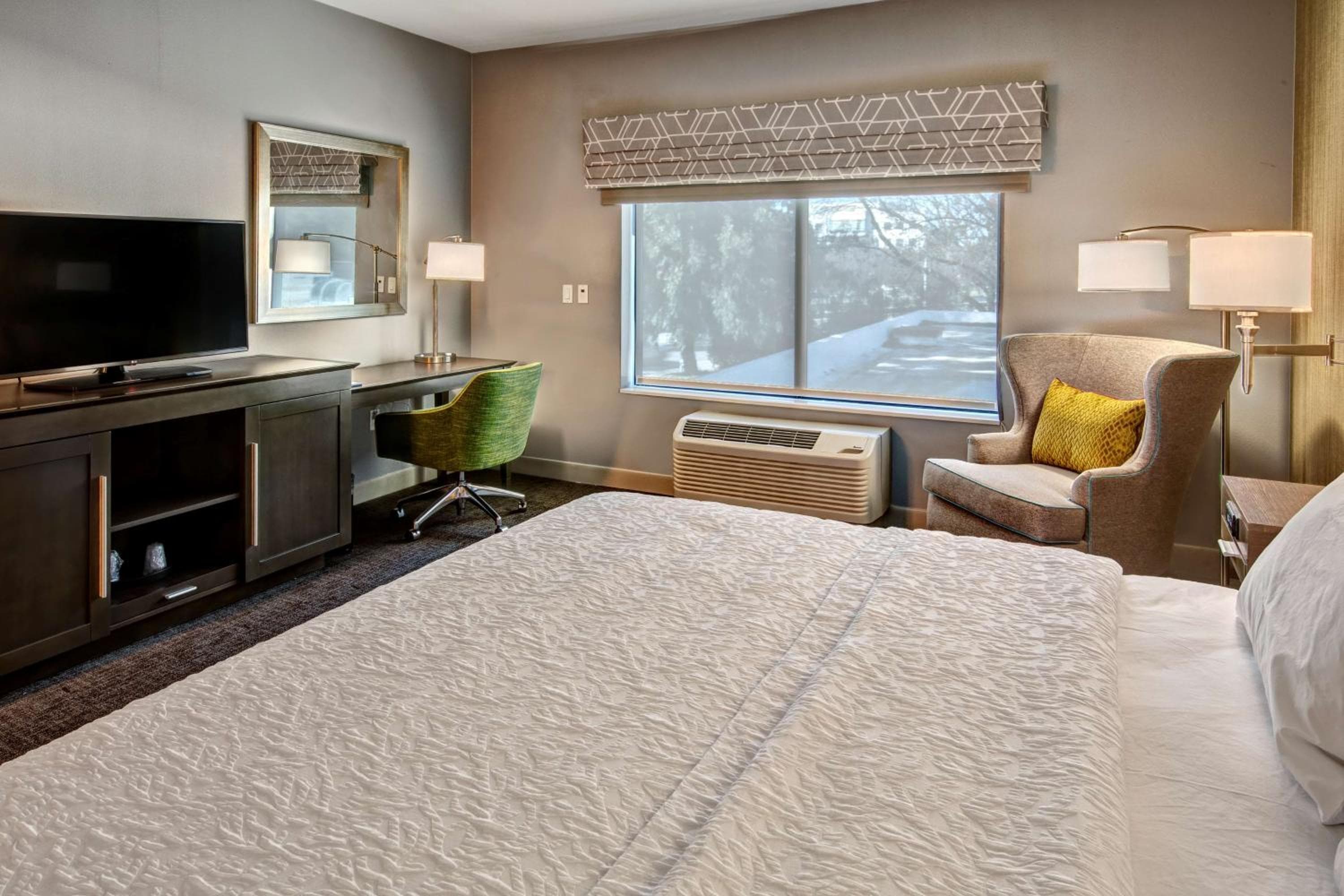 Hampton Inn & Suites San Jose Airport