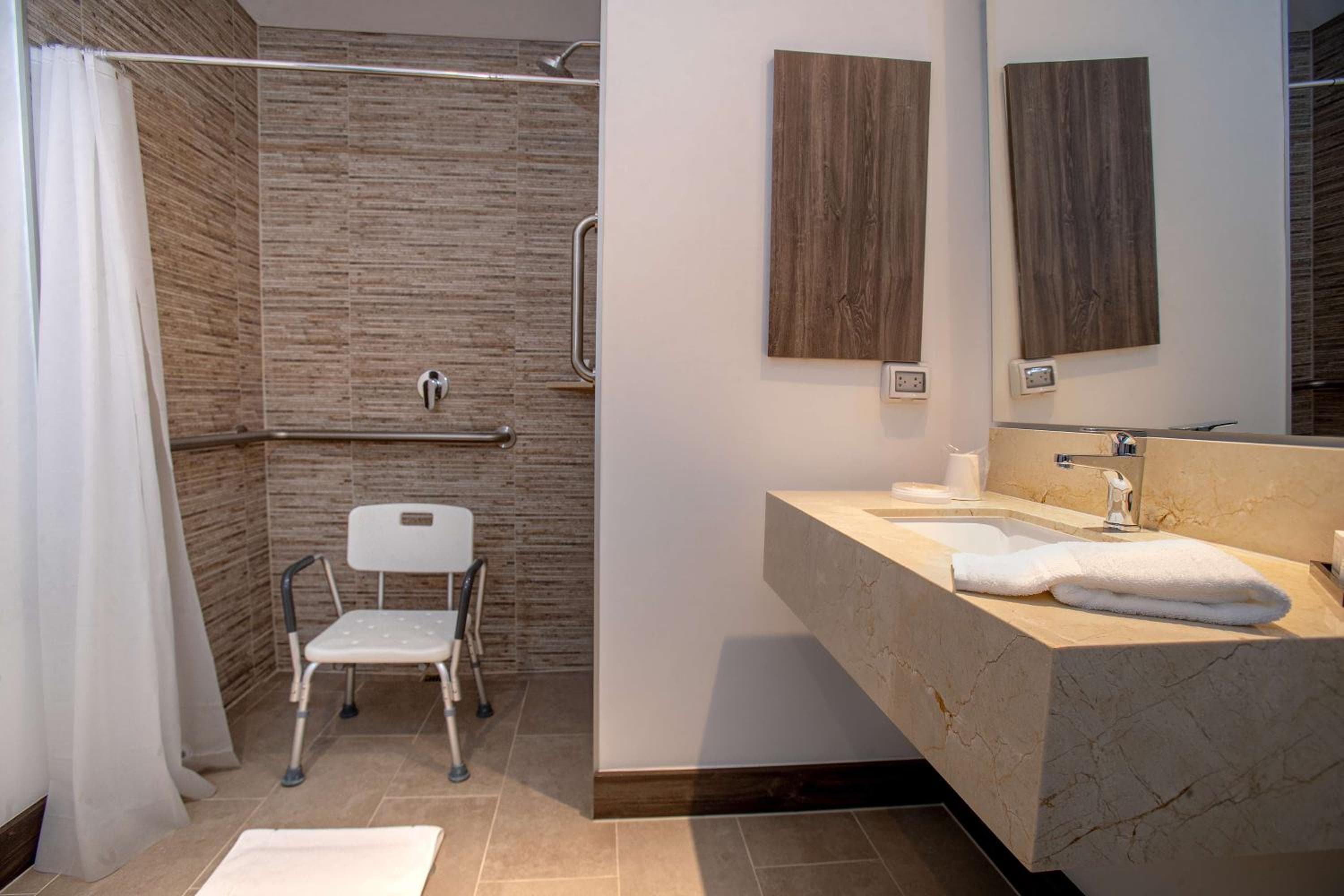 Hampton By Hilton Lima San Isidro