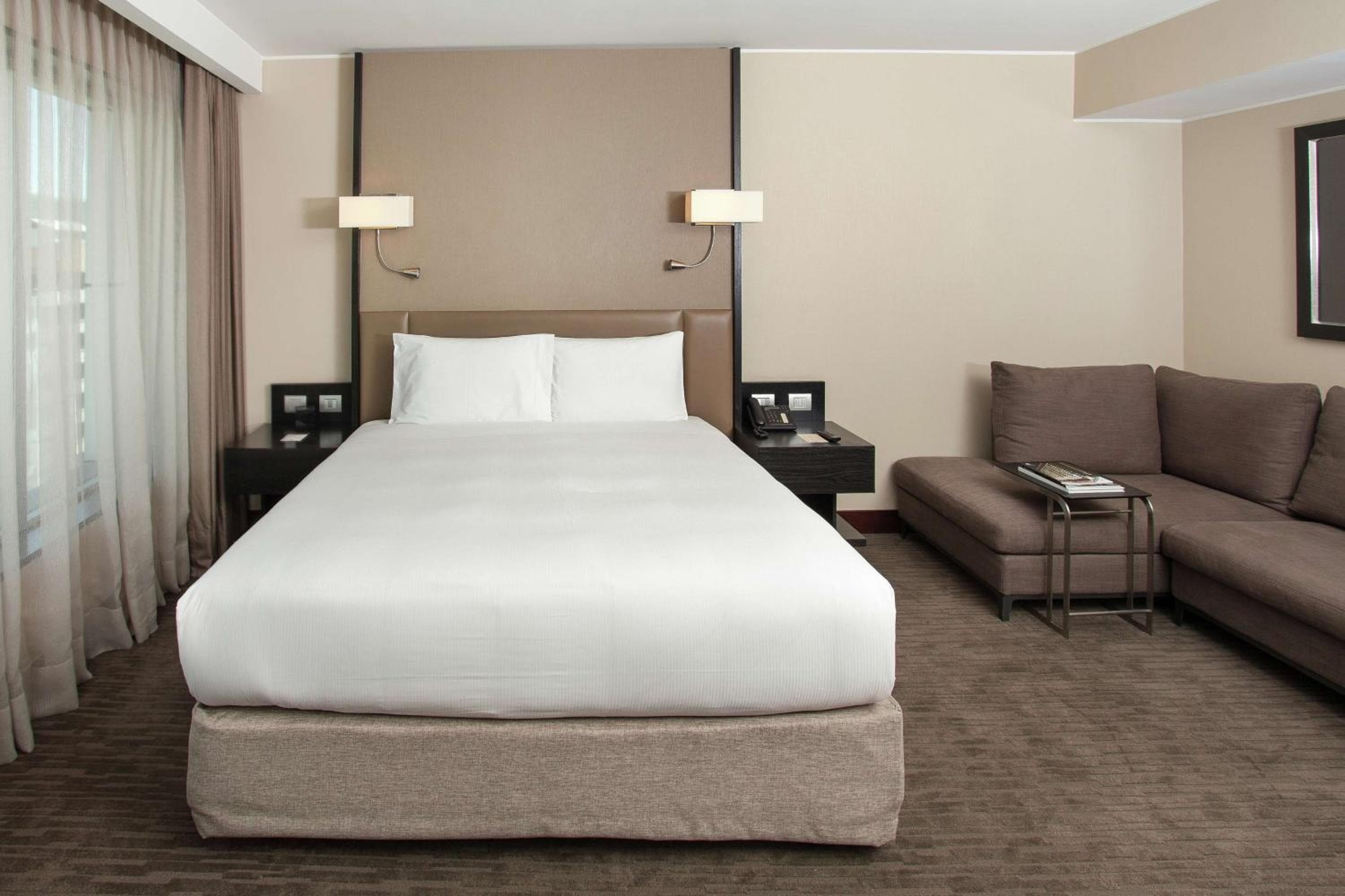 DoubleTree by Hilton Santiago - Vitacura