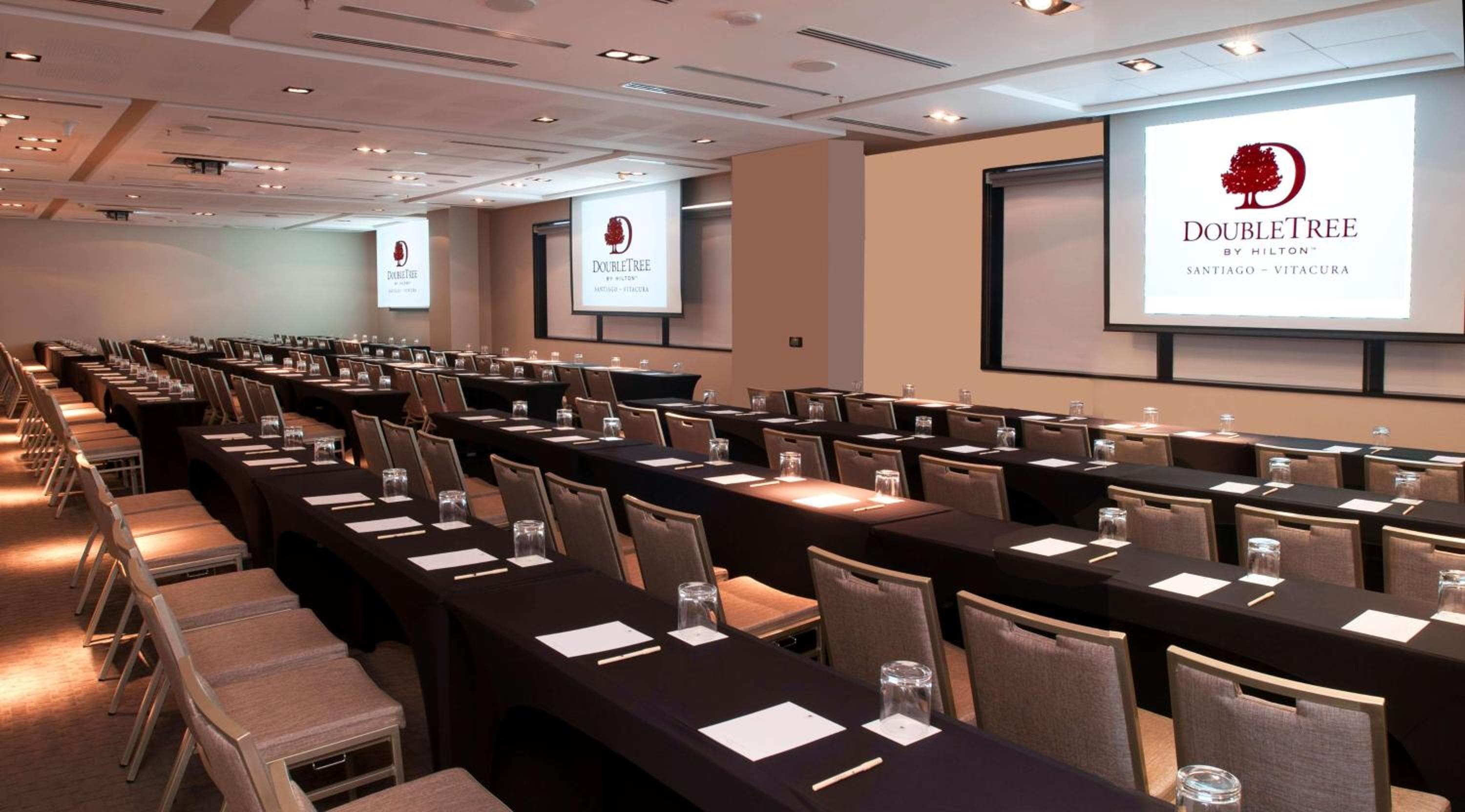 DoubleTree by Hilton Santiago - Vitacura