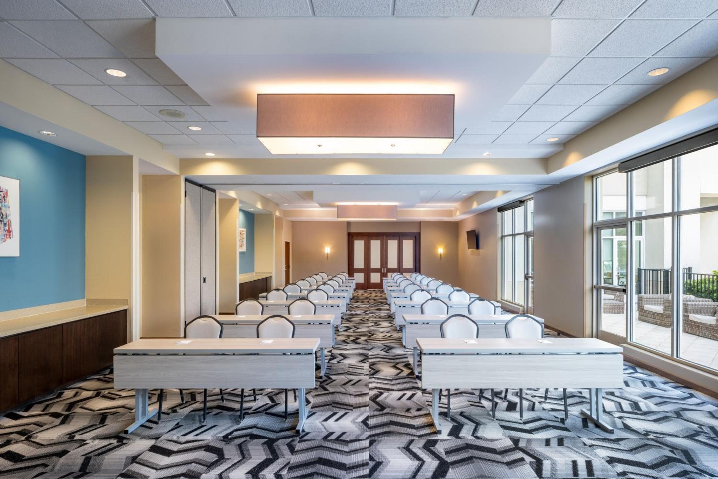 TownePlace Suites Orlando at FLAMINGO CROSSINGS Town Center, Western Entrance