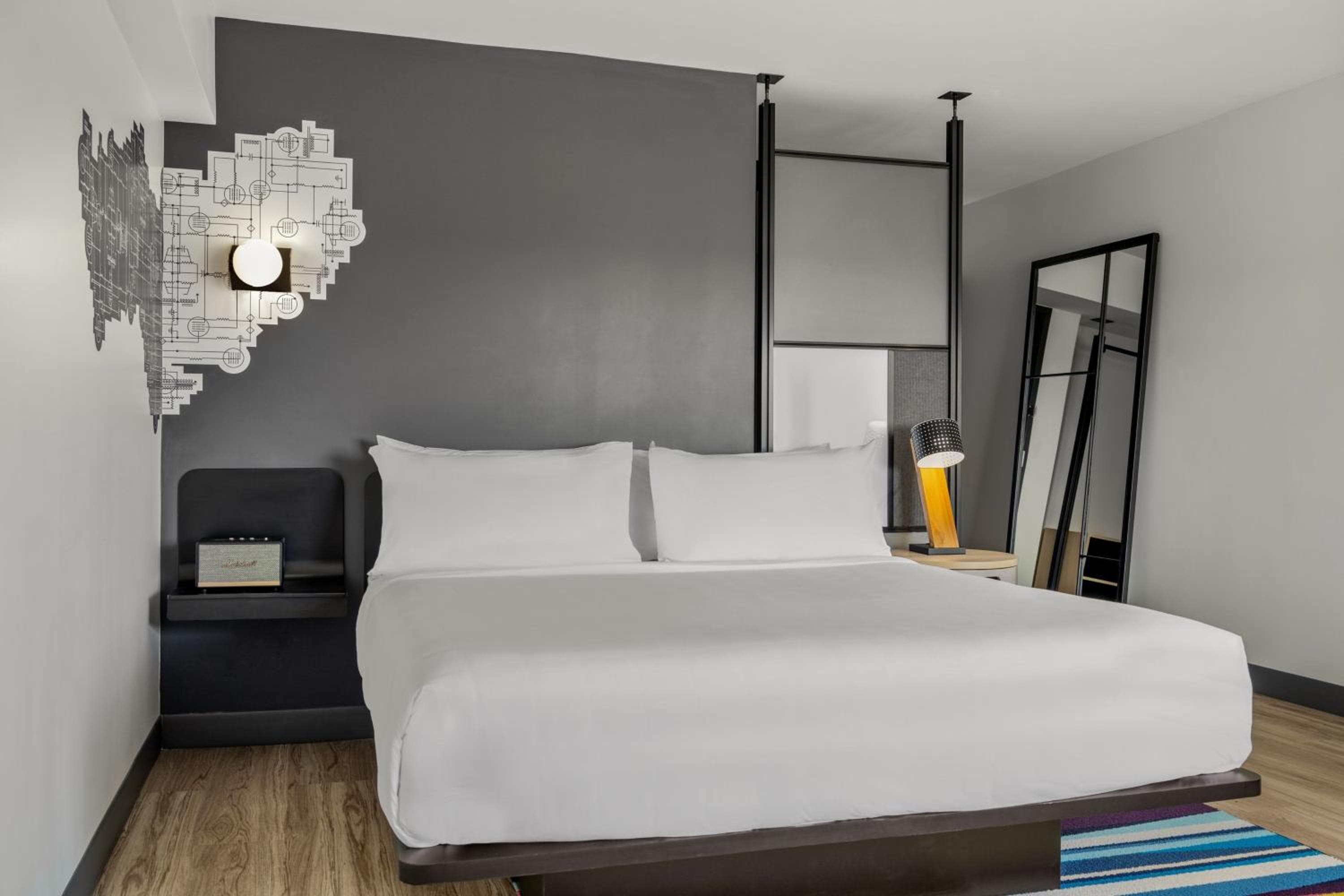 Aloft by Marriott Chicago Schaumburg