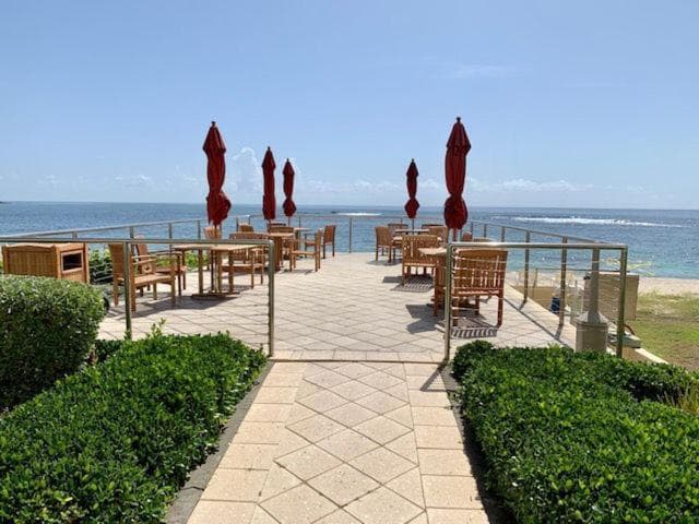 Beachfront 3 Bedroom Villa