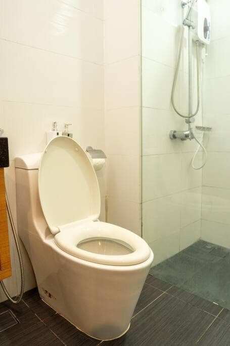 Johor Bahru #Twin Galaxy Studio1-2 Pax Near Ksl City Mall #MSPro