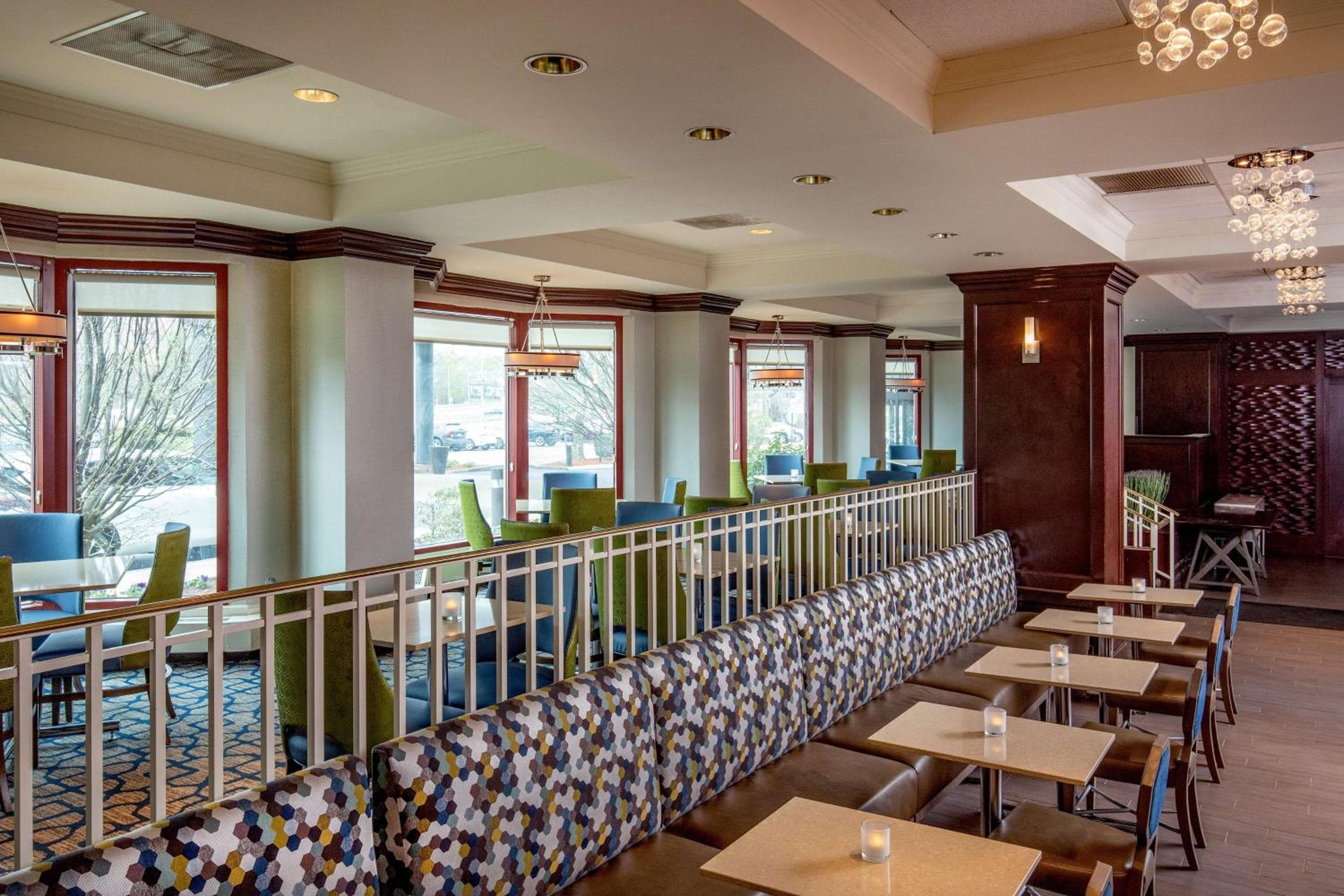 Embassy Suites by Hilton Boston Waltham
