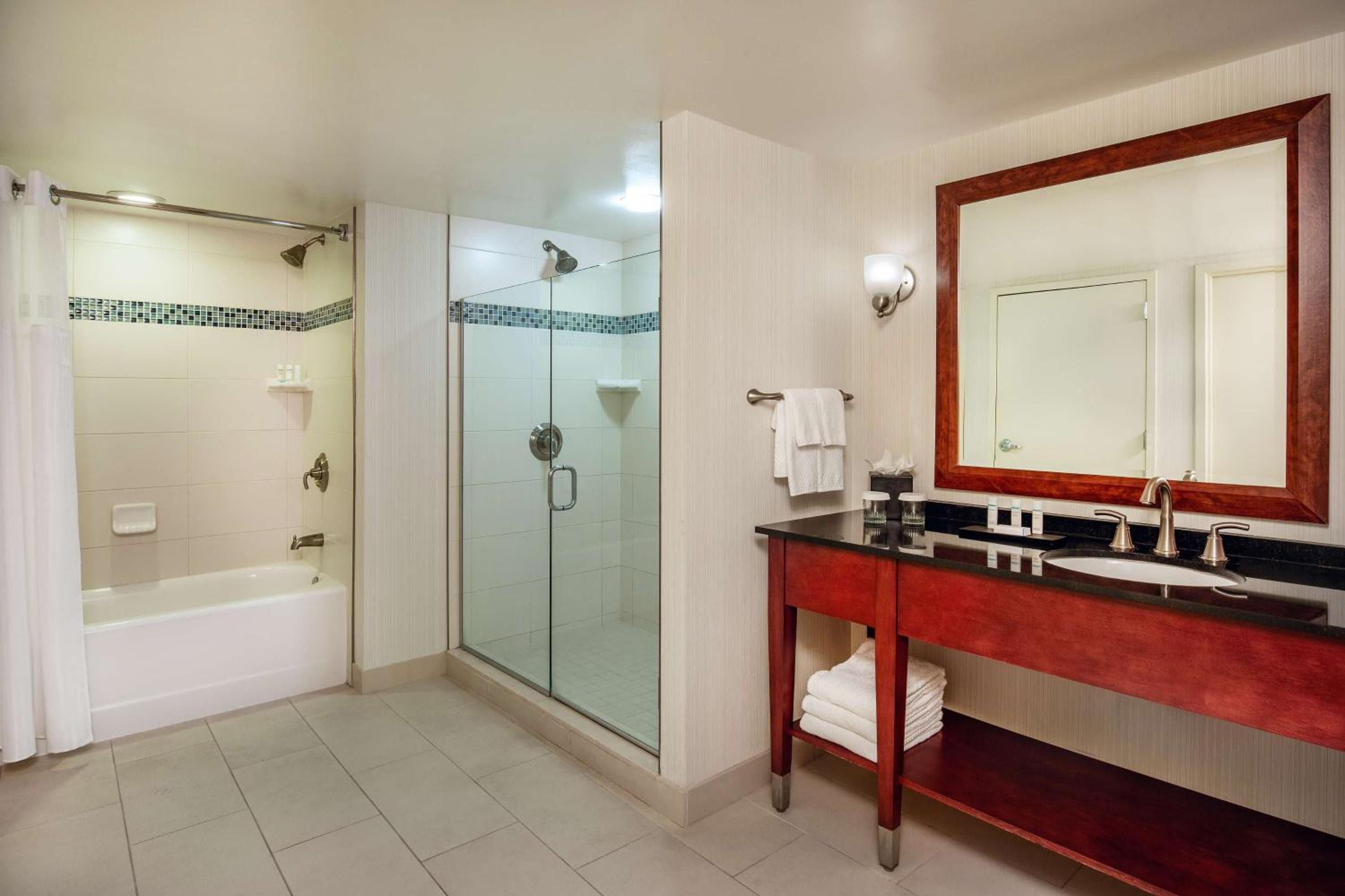 Embassy Suites by Hilton Boston Waltham