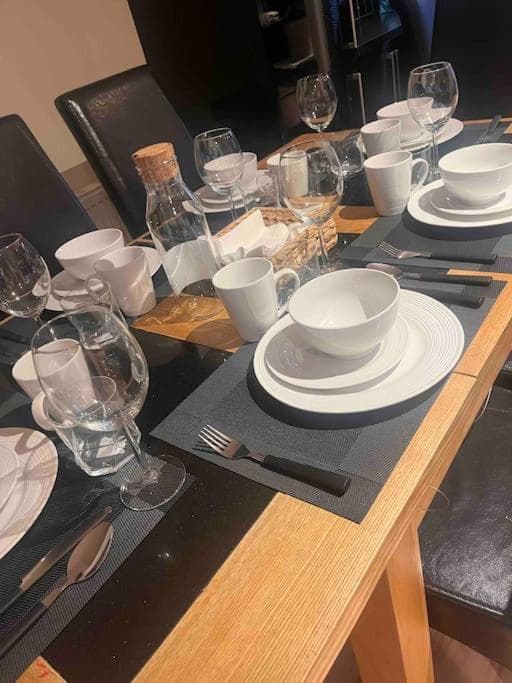 Luxury Home in Dublin WiFi TV B&B Close to City Centre