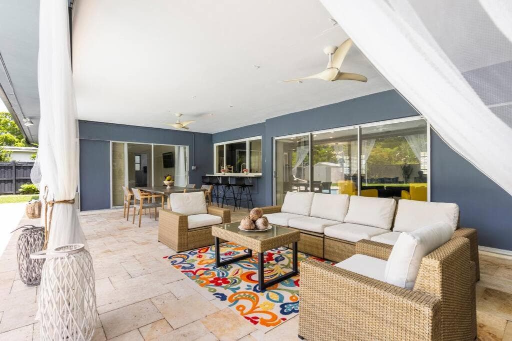 lounge