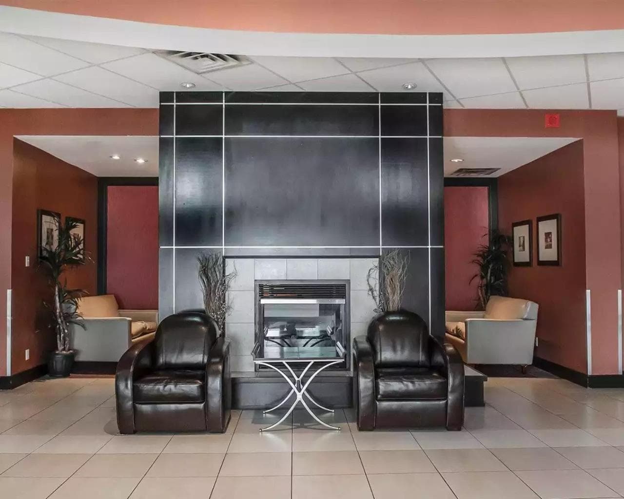 Comfort Hotel Airport North