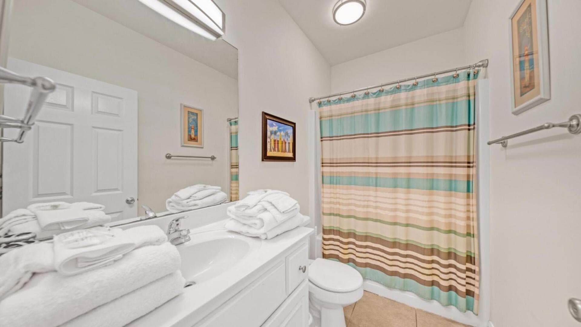 3 bedrooms sleeps 10