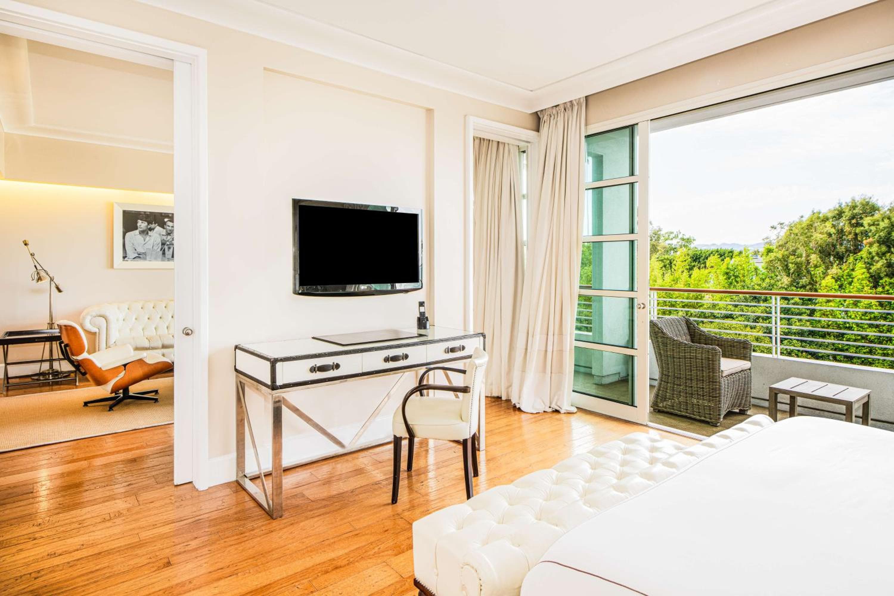 Cameo Beverly Hills, LXR Hotels & Resorts