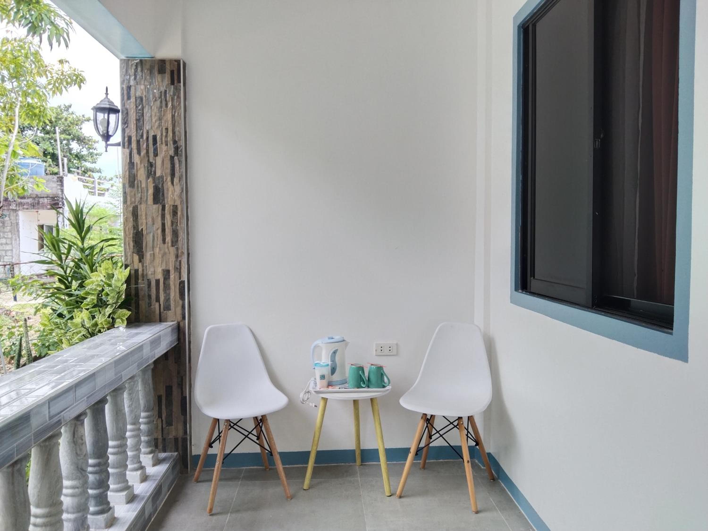 ELEN INN - Malapascua Island Air-conditioned Room2