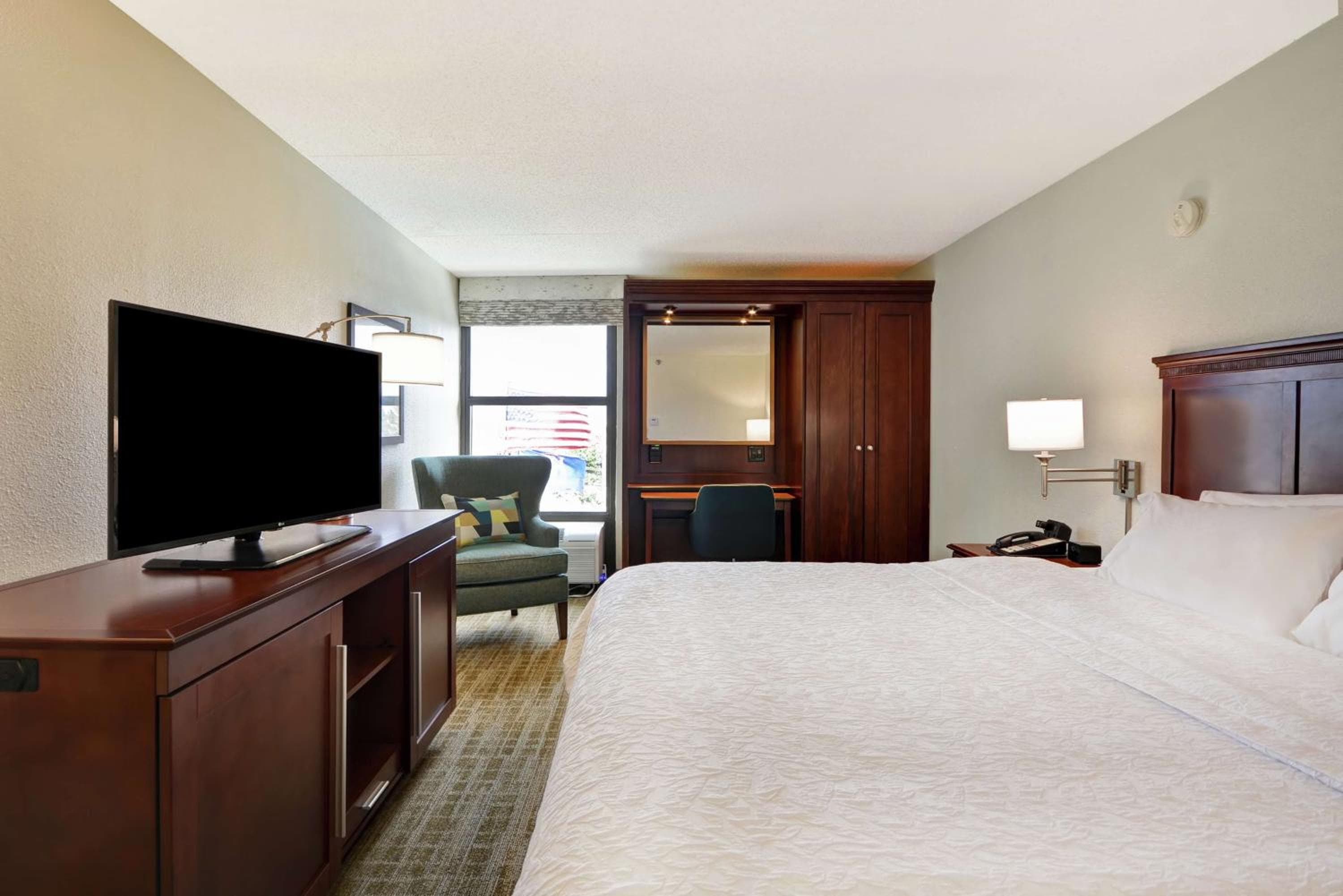 Hampton Inn Detroit Madison Heights South Troy