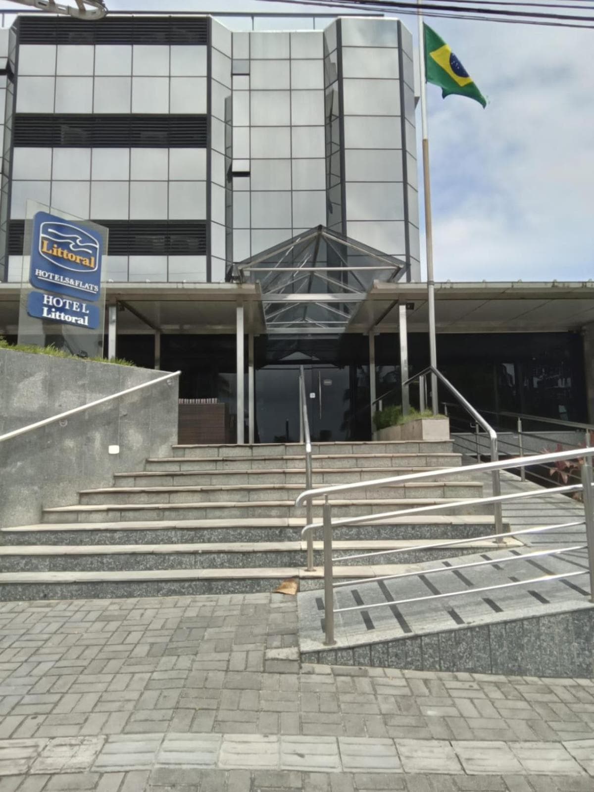 Littoral Hotel