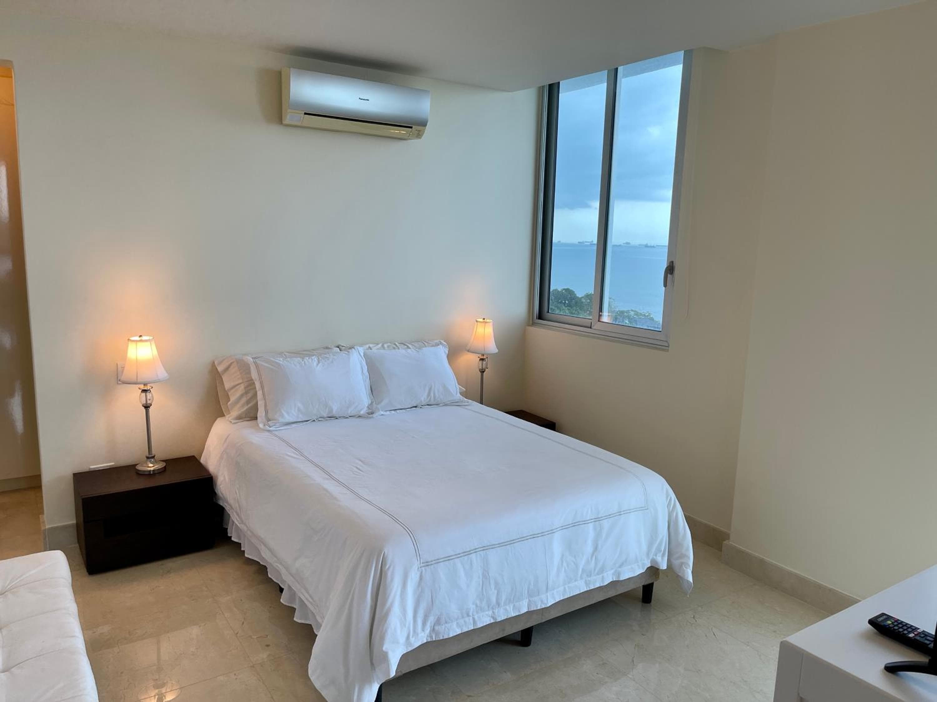 14F Luxury Resort Lifestyle Ocean Views