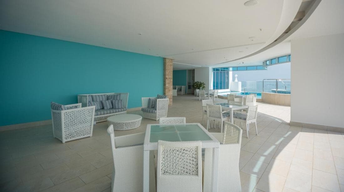 14F Luxury Resort Lifestyle Ocean Views