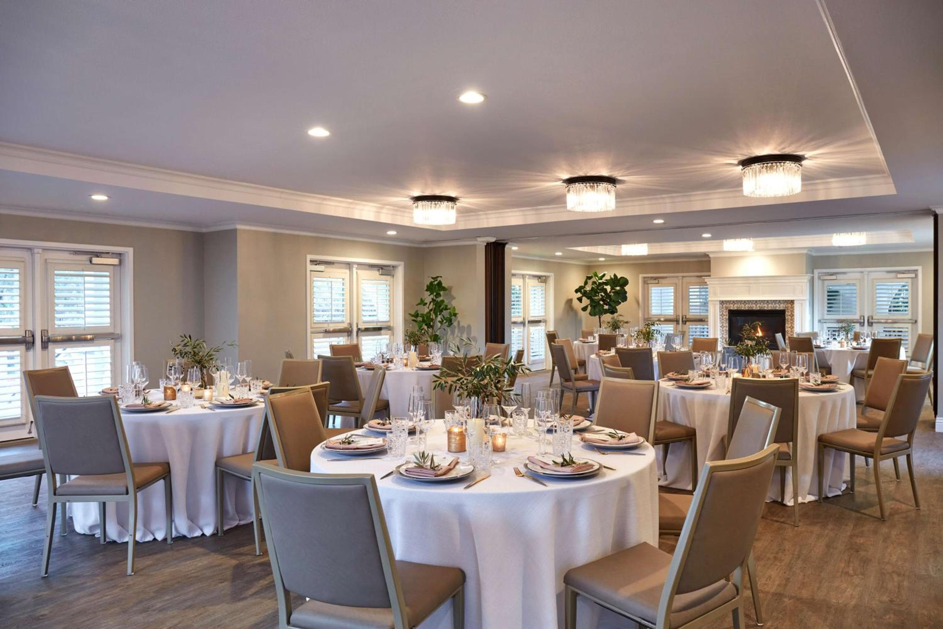 The Lodge at Healdsburg, Tapestry Collection by Hilton