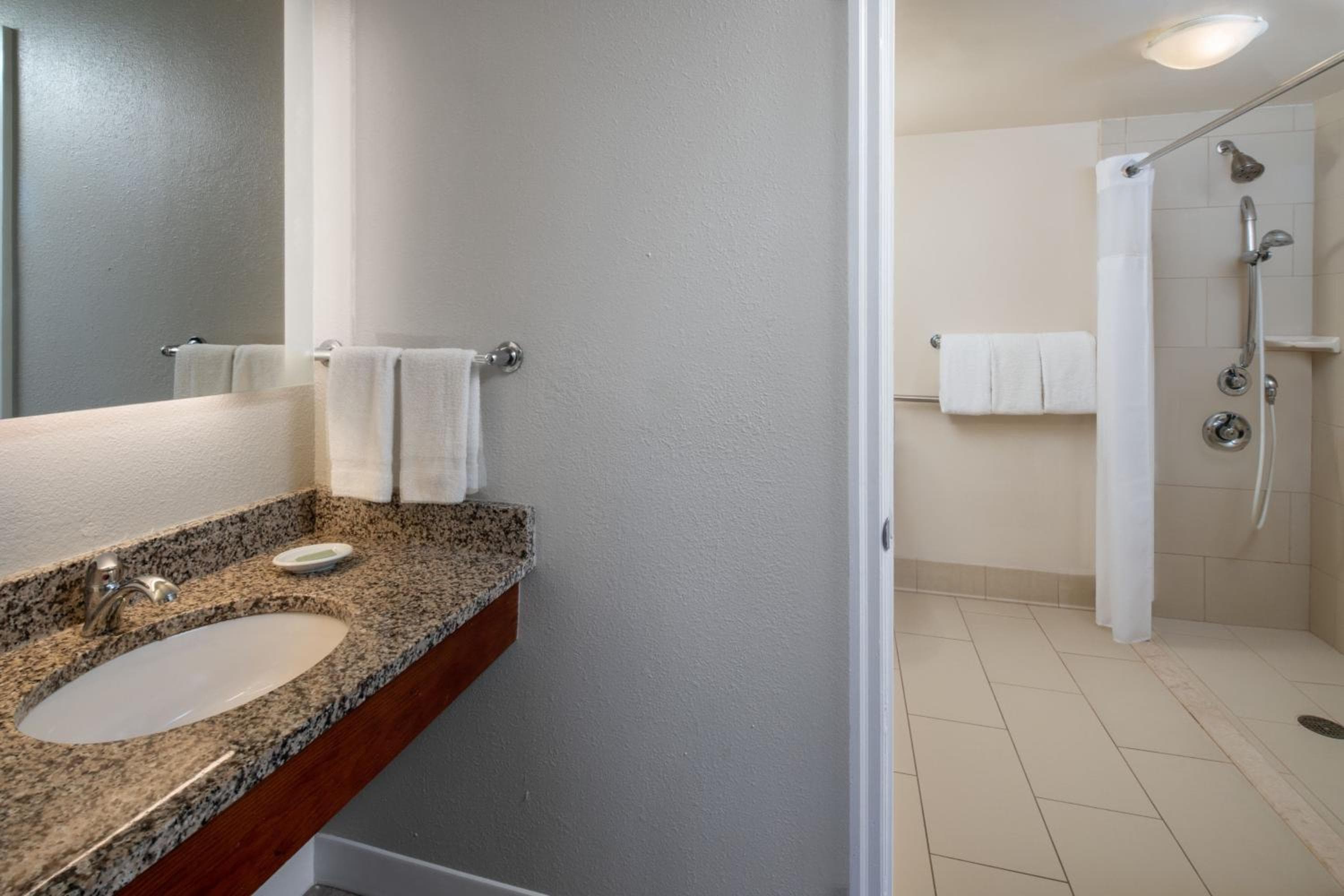 Residence Inn Charleston Riverview
