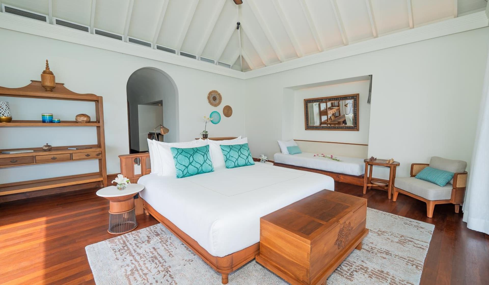 Anantara Kihavah Maldives Villas