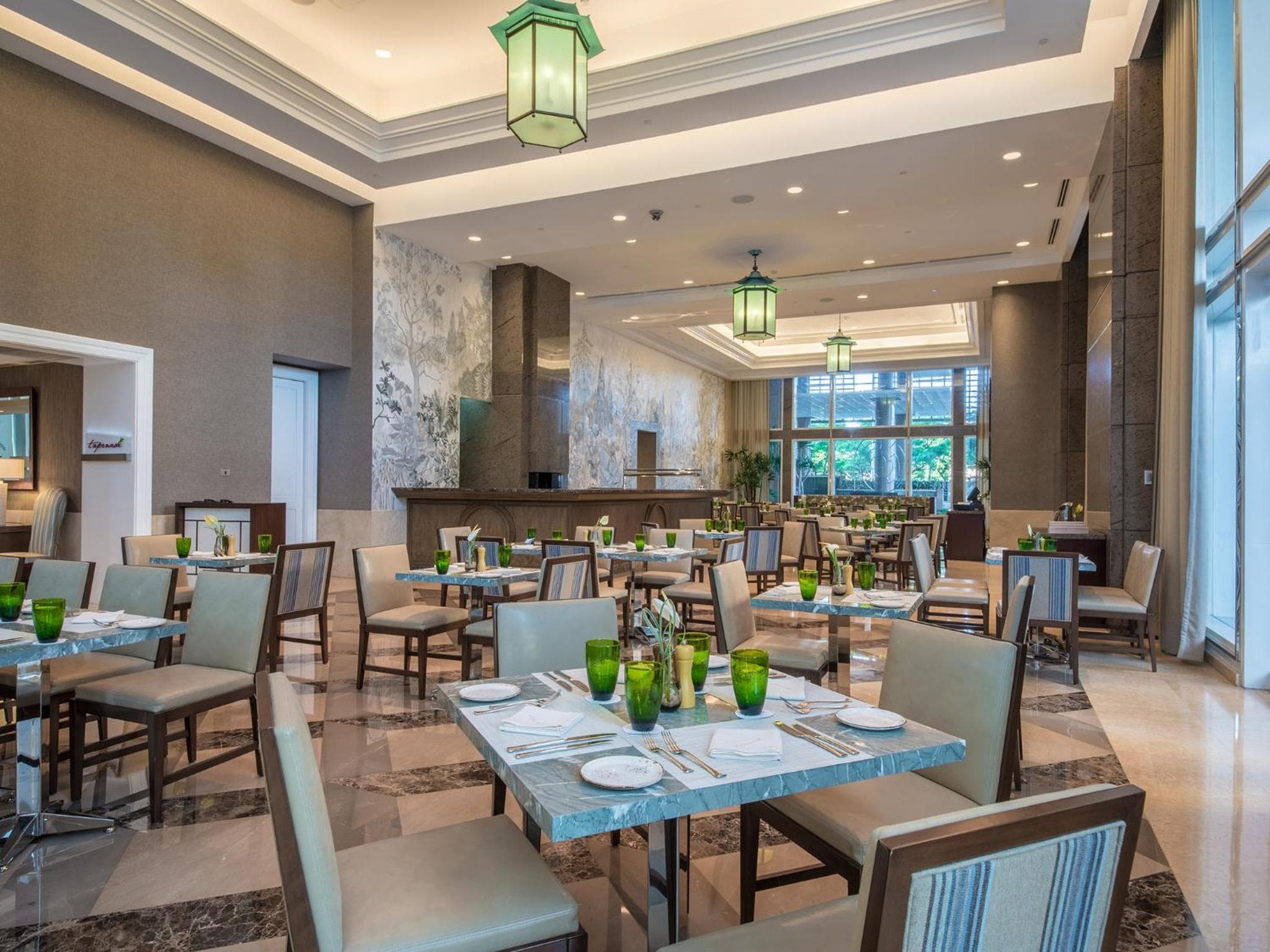 dining