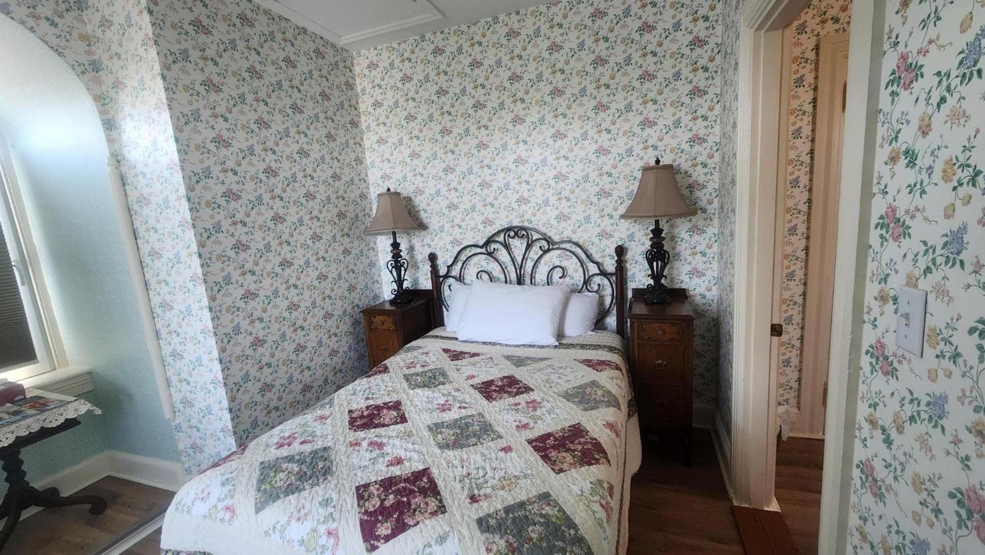 Greystone Manor Bed & Breakfast