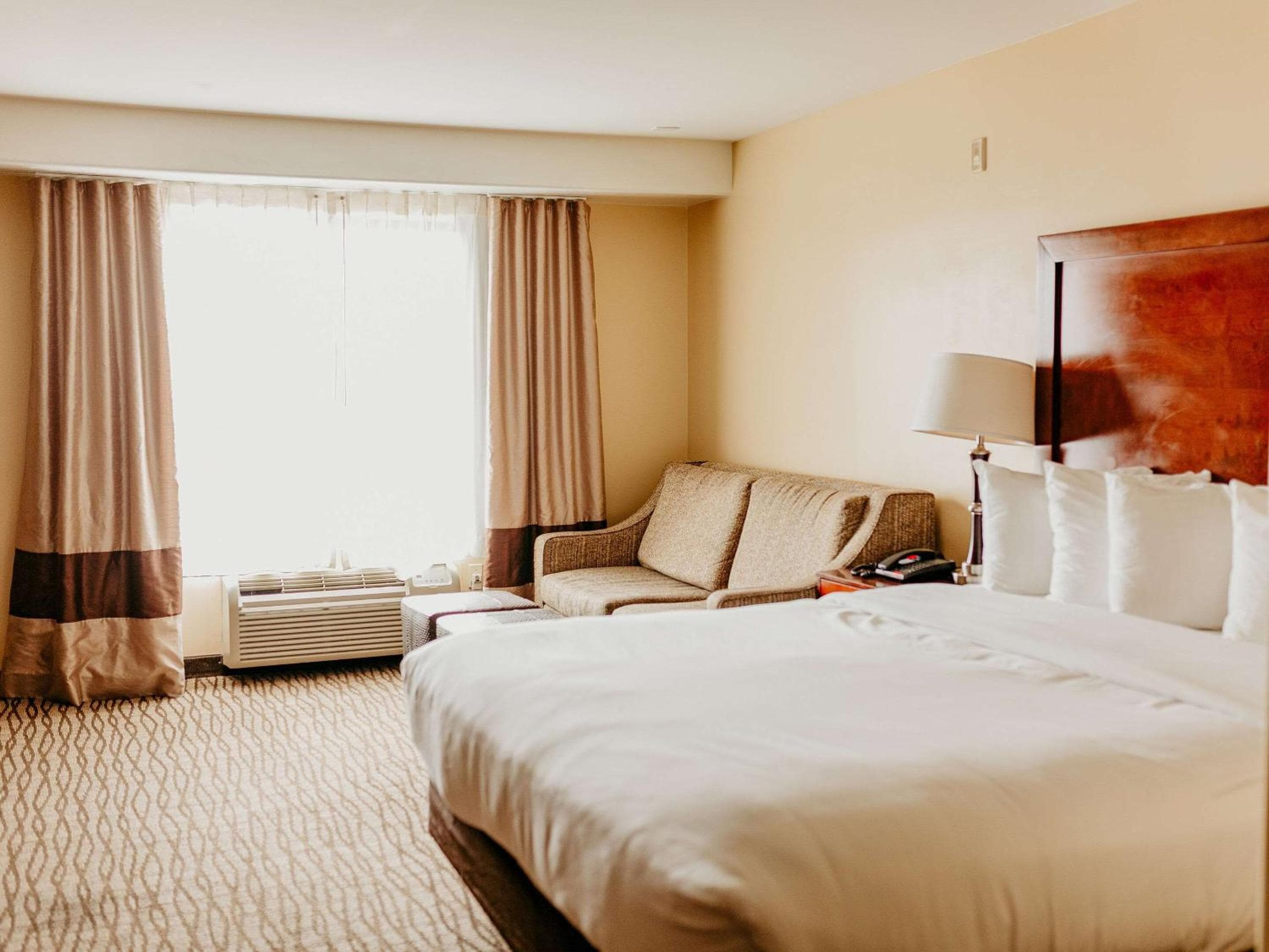 Comfort Inn Pomona near Fairplex