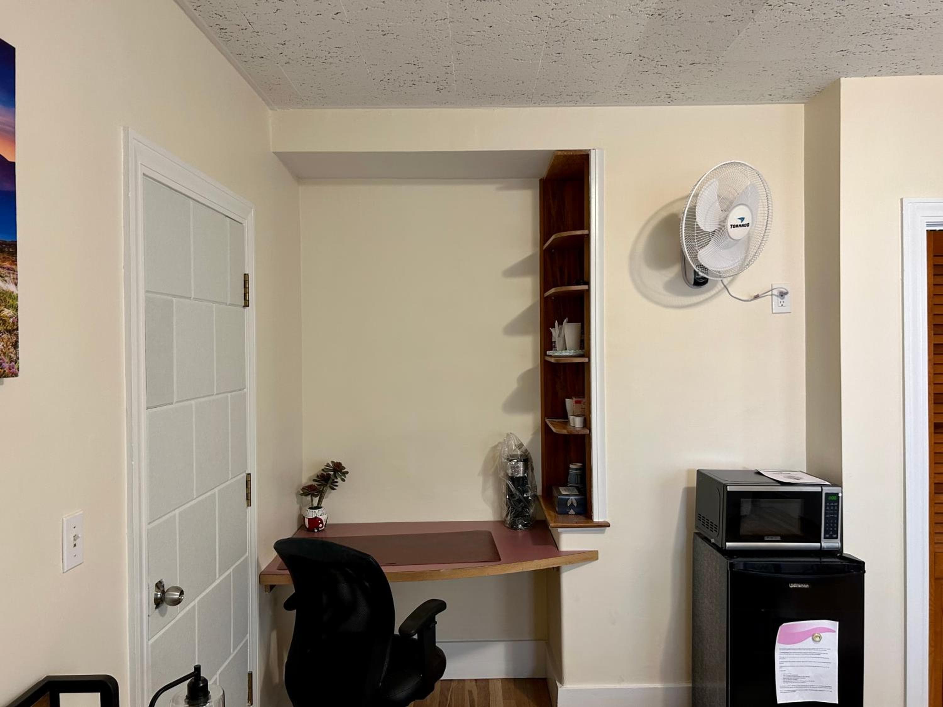 Traveler’s Den in Medford