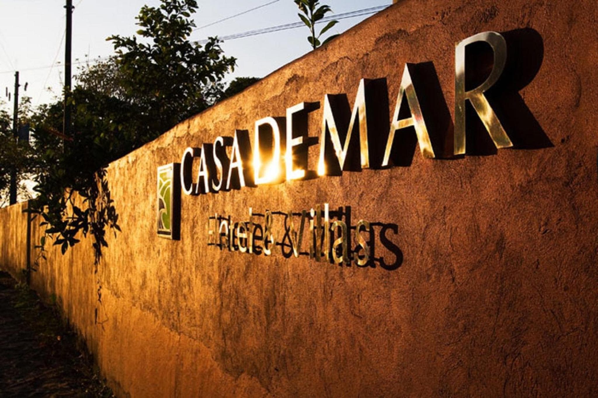Casa de Mar Hotel And Villas