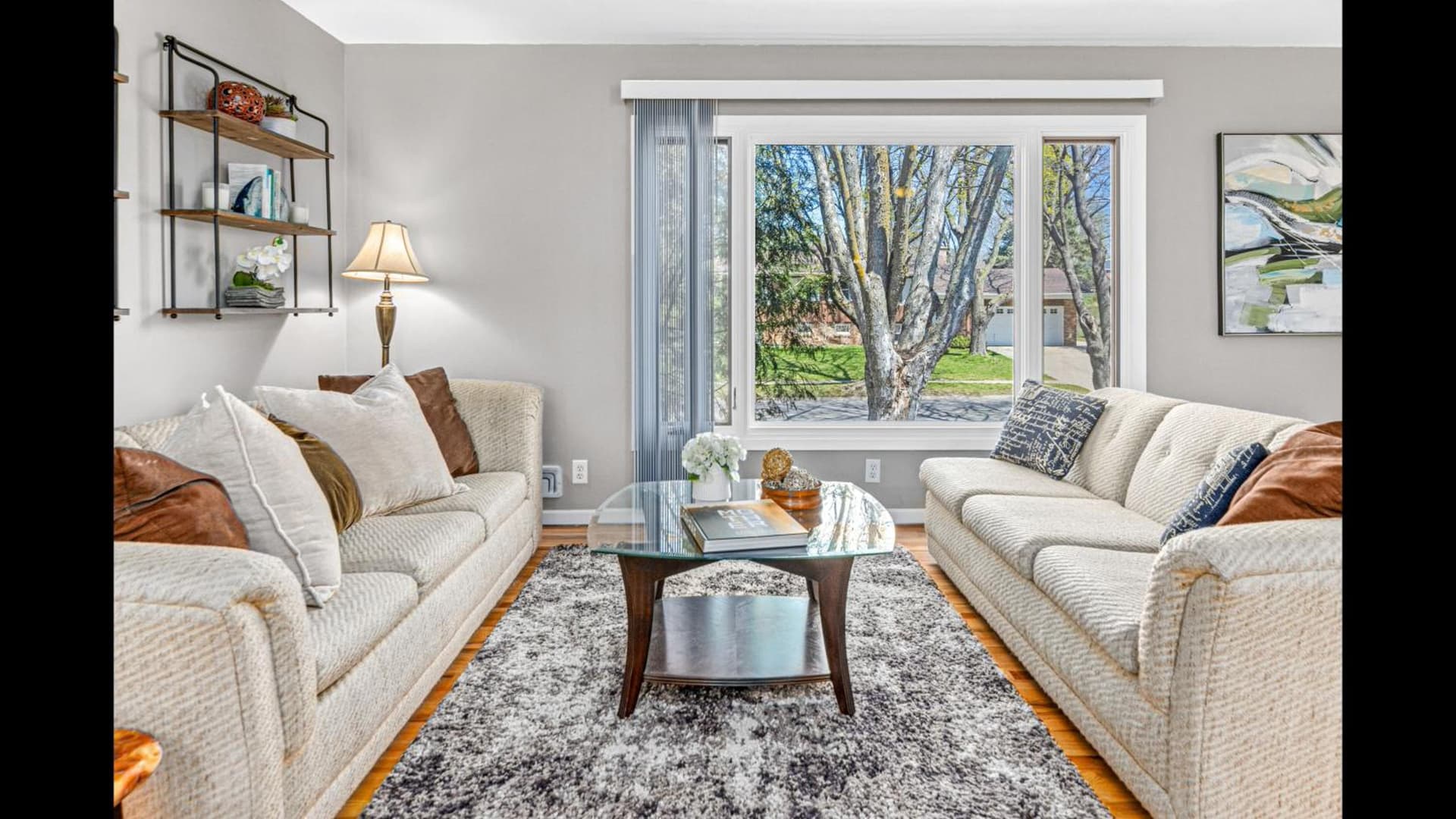 Minne-Getaway, Designer Stay South Of The River