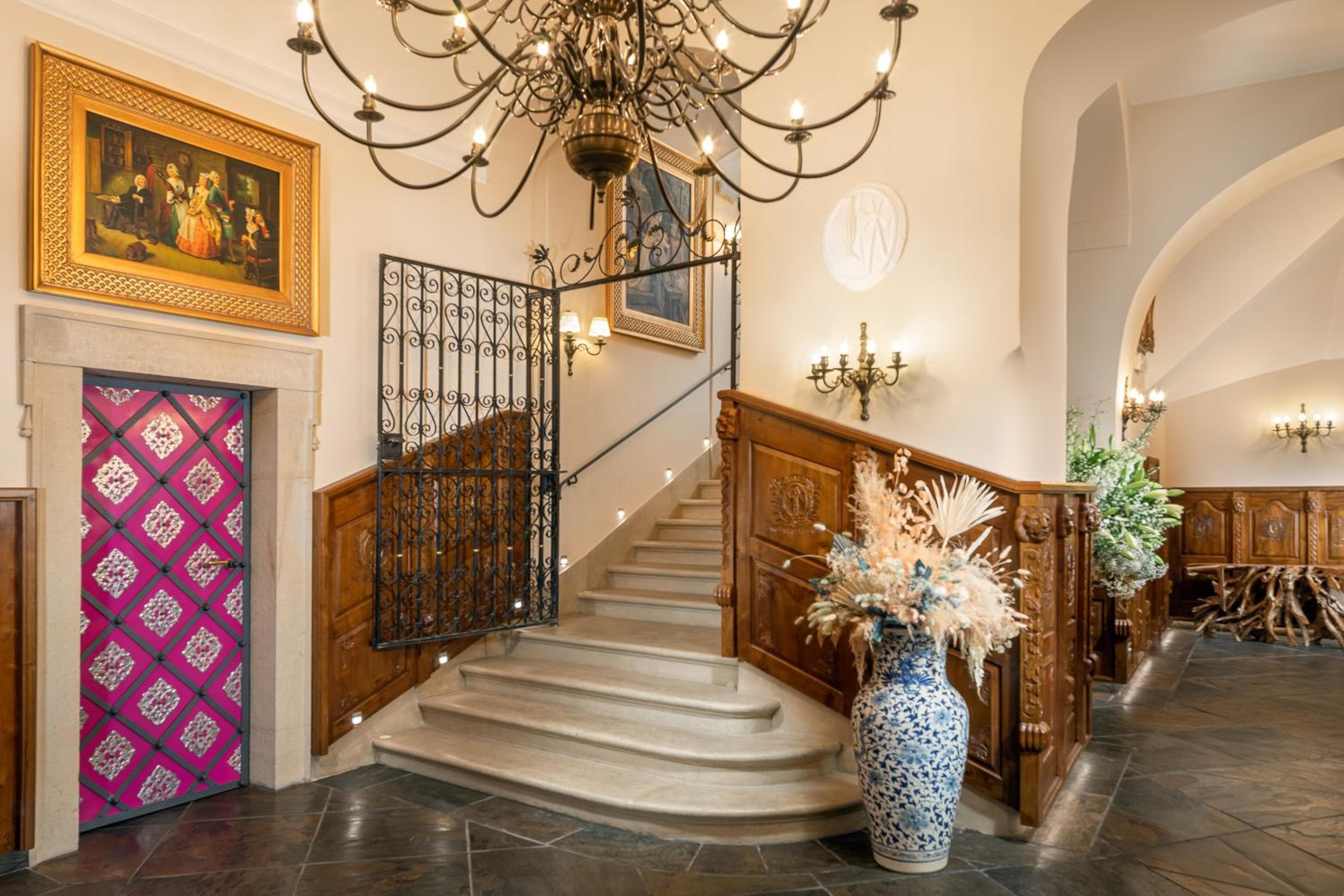 Iron Gate Hotel & Suites Prague by BHG