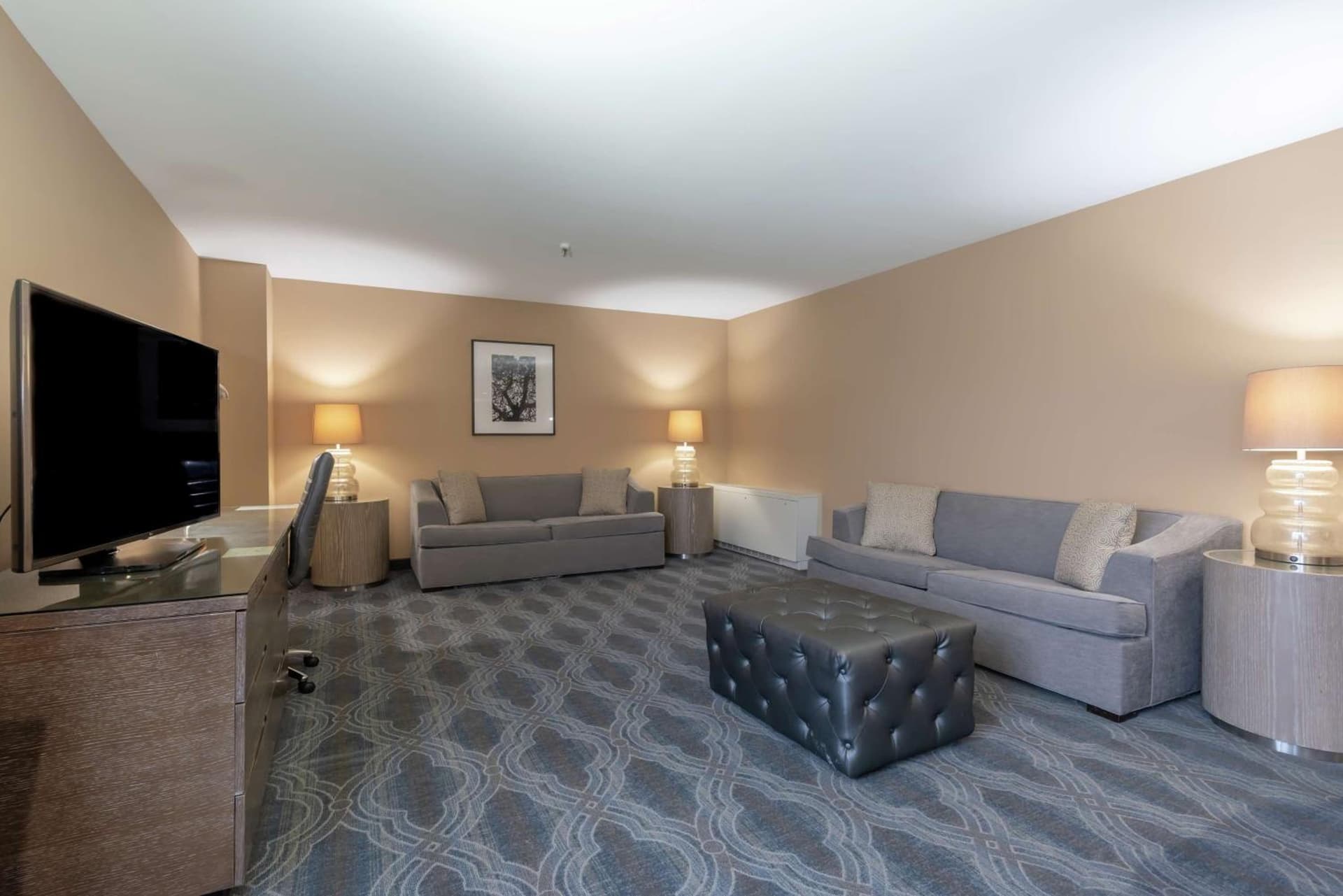 DoubleTree by Hilton Bloomington Minneapolis South
