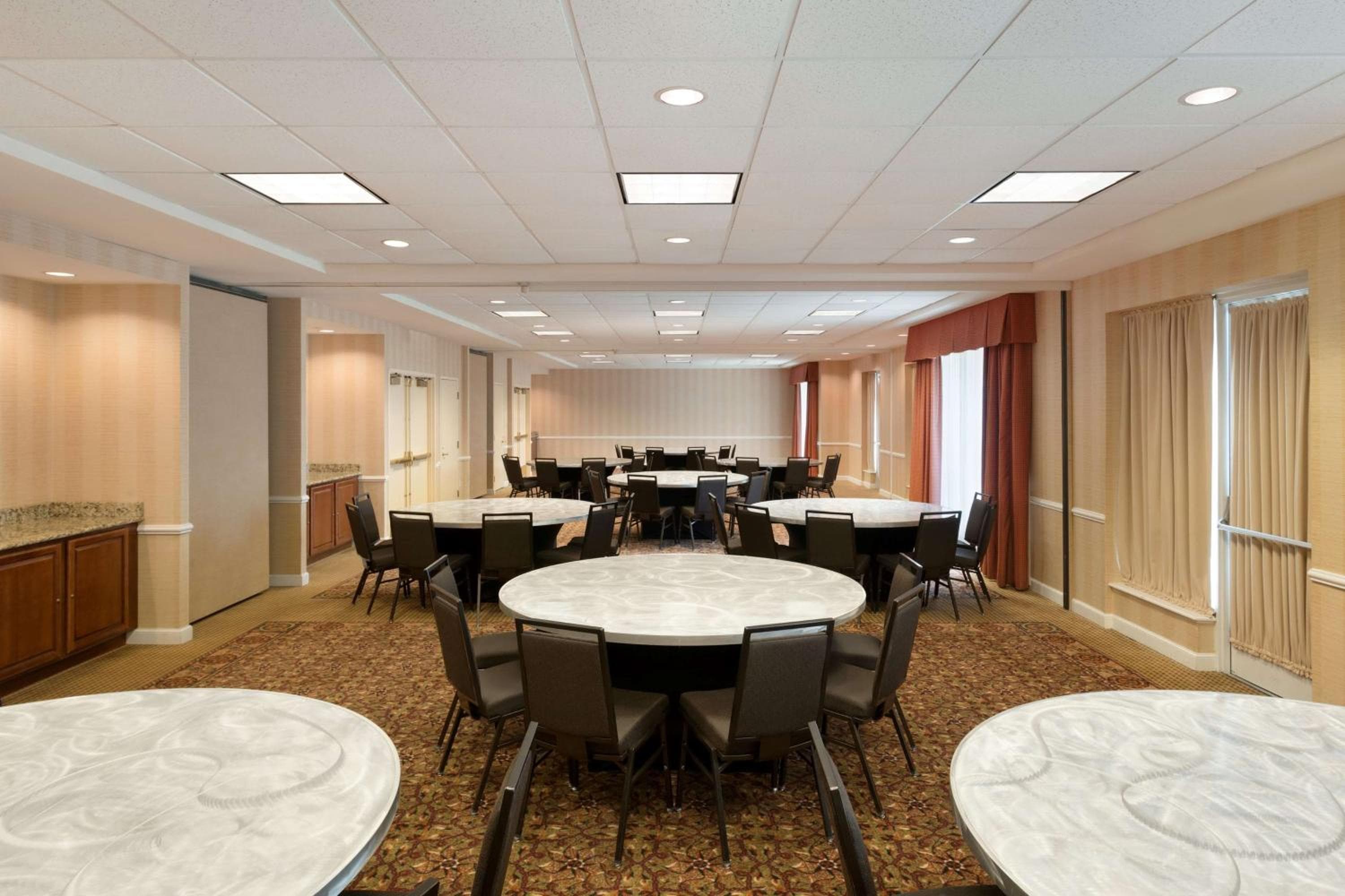 Hilton Garden Inn Oakbrook Terrace