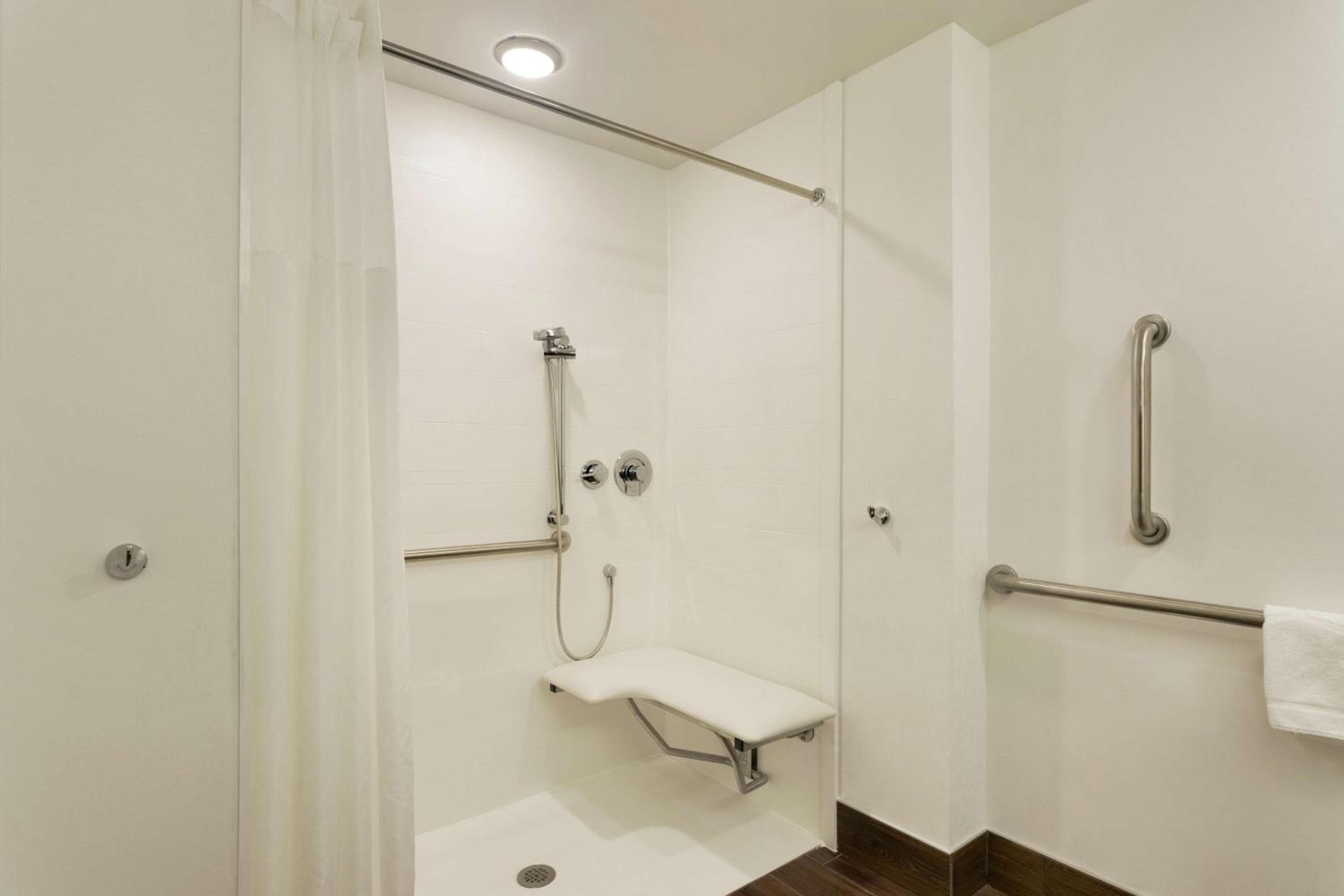 Hampton Inn and Suites Springdale