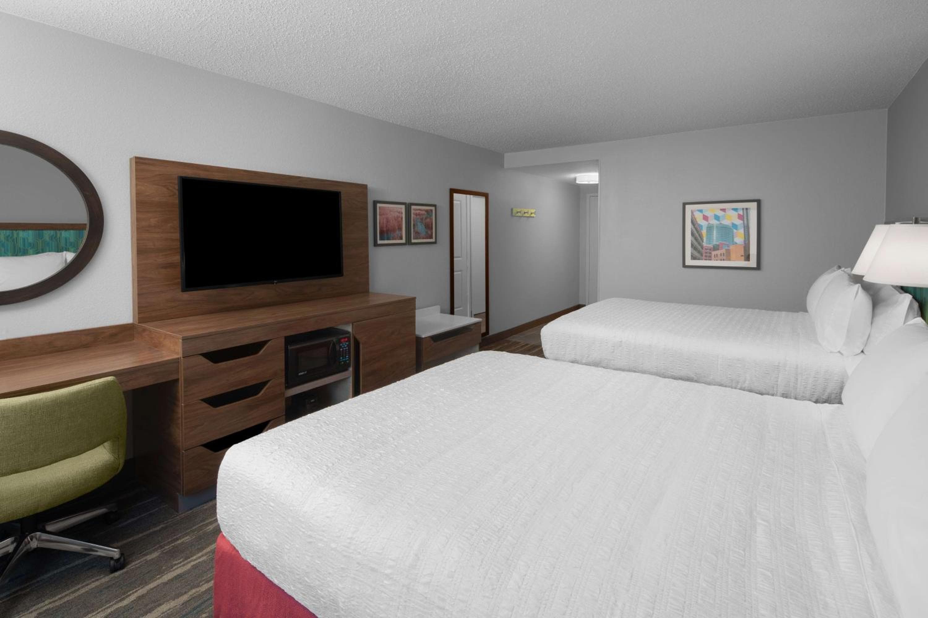 Hampton Inn & Suites Grand Rapids-Airport 28th St