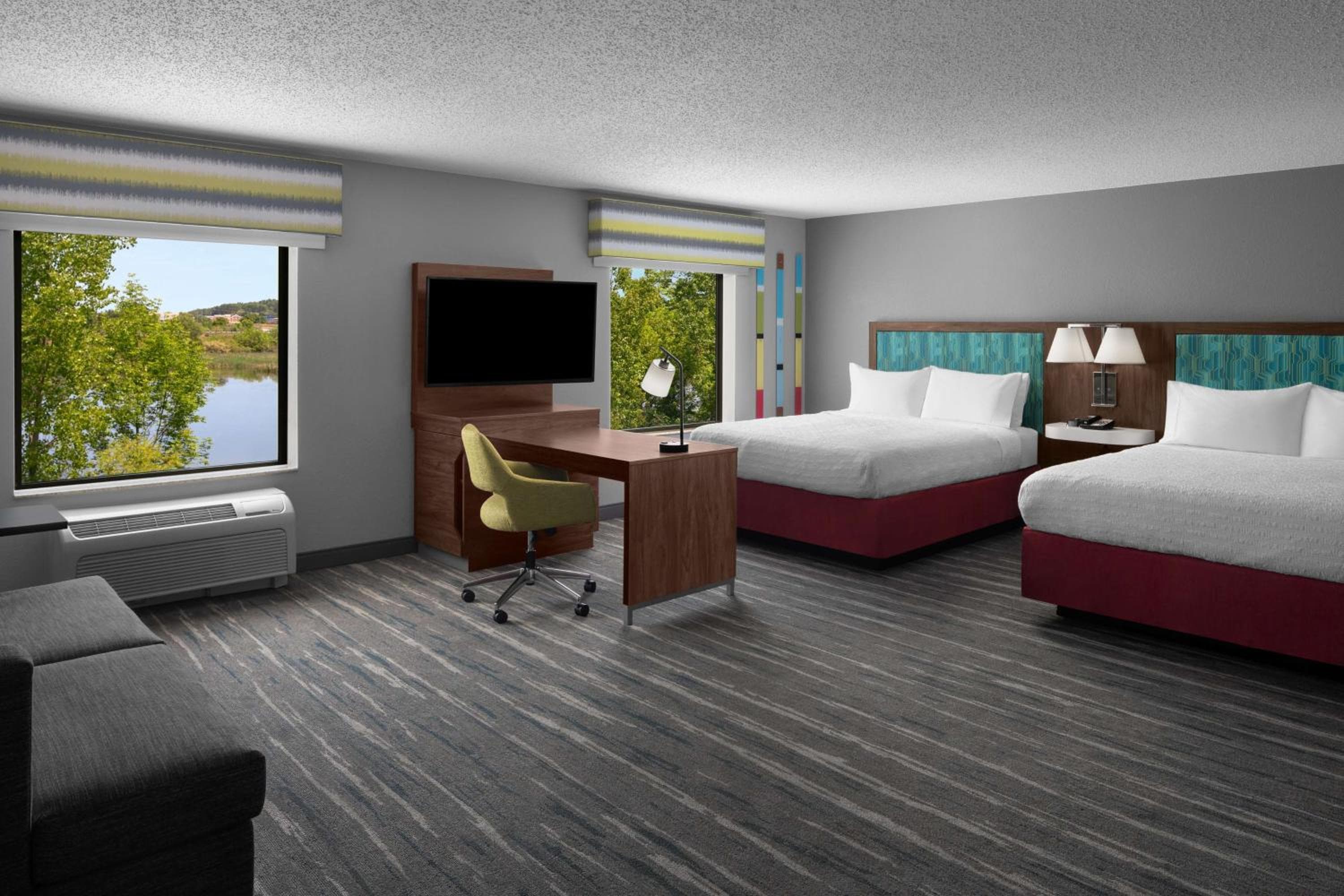 Hampton Inn & Suites Grand Rapids-Airport 28th St