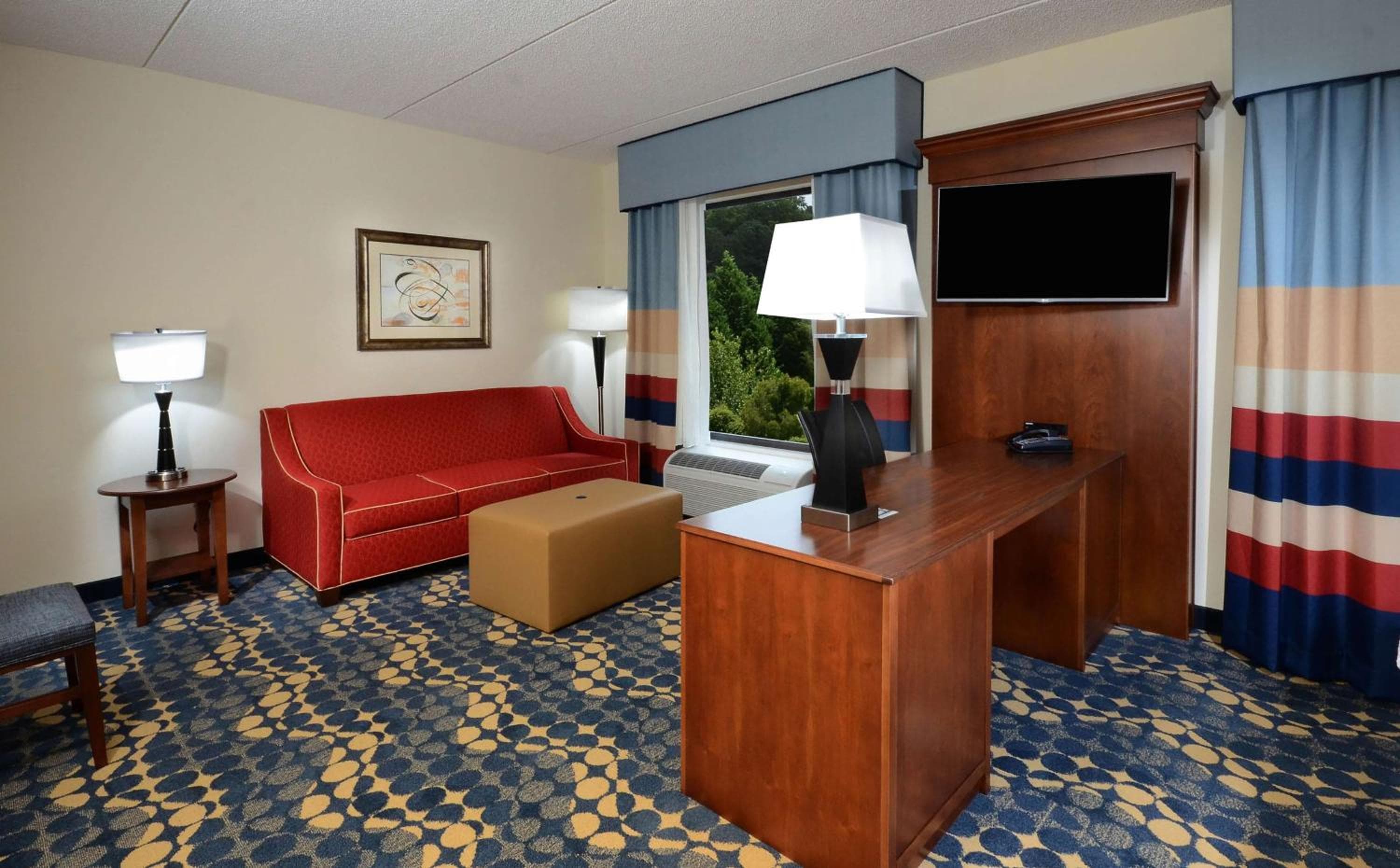 Hampton Inn and Suites Lynchburg