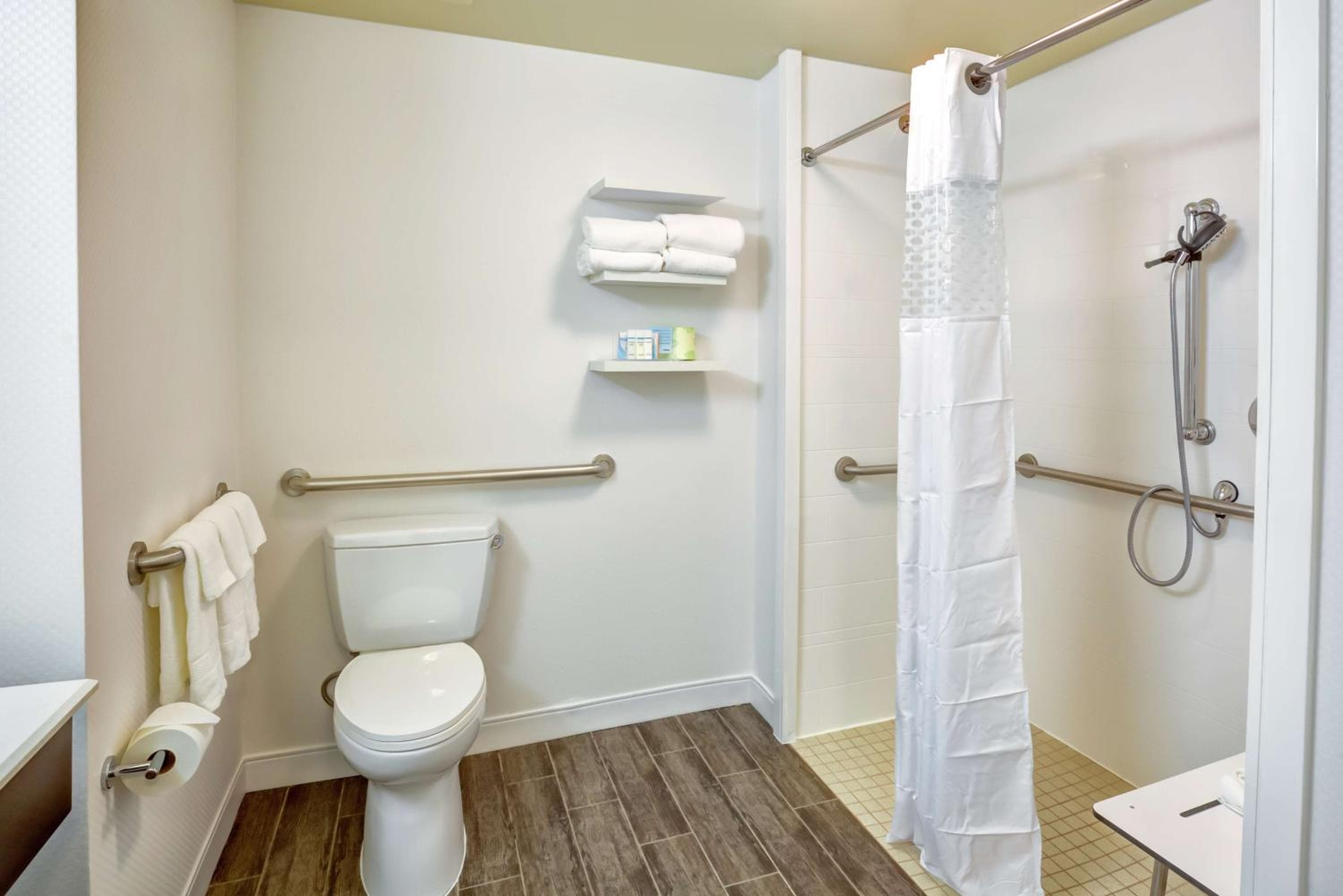 Hampton Inn Boston-Norwood
